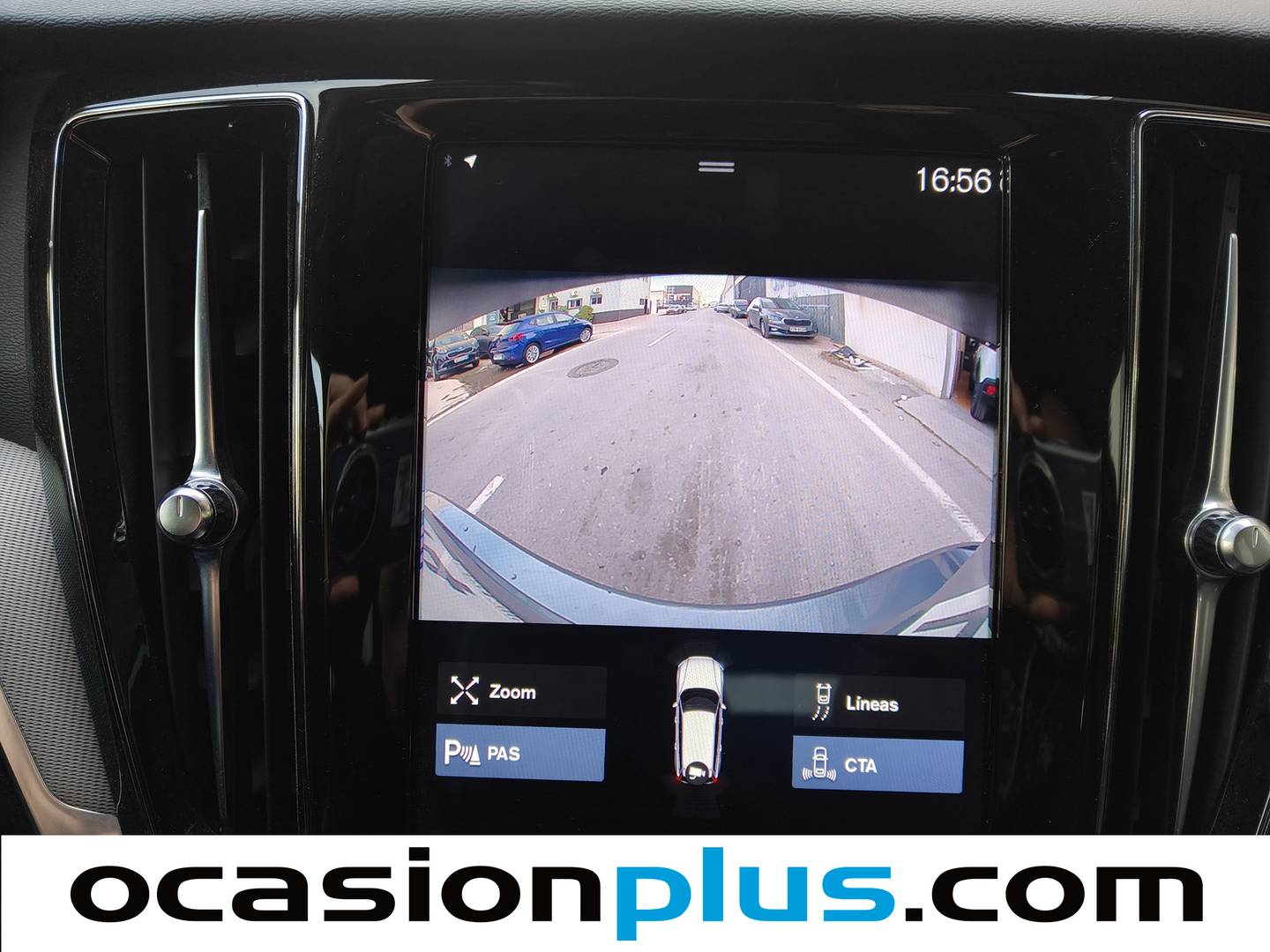 Foto Volvo V60 Cross Country Volvo V60 Cross Country D4 Pro Auto (190 CV)