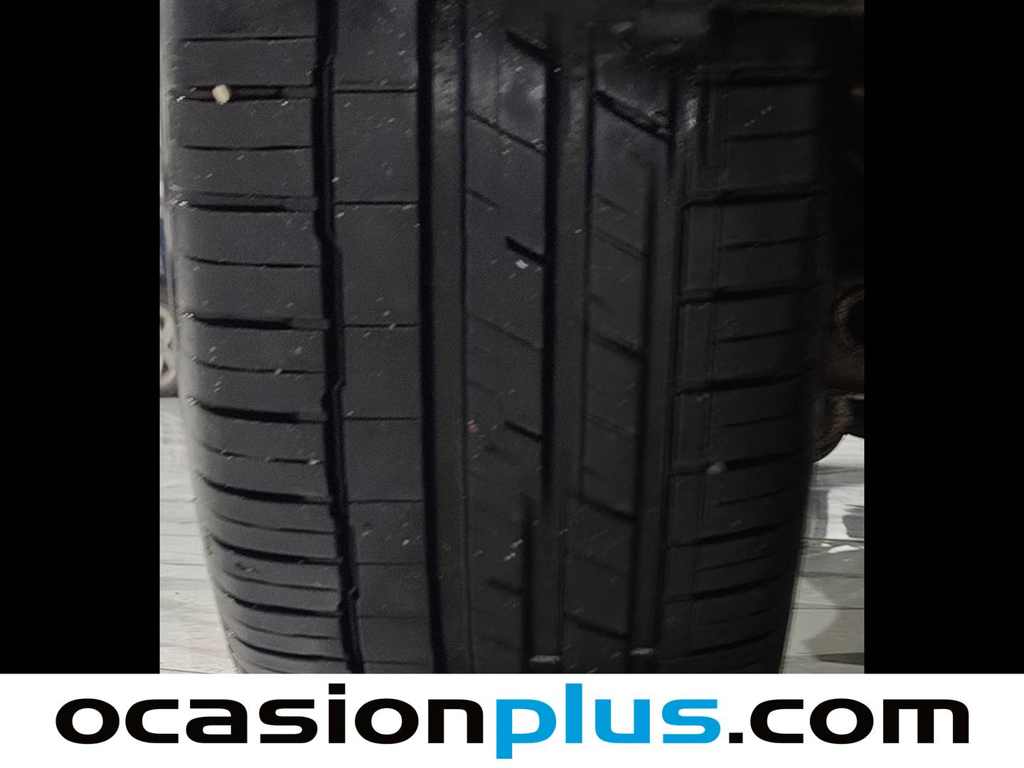 Foto Jaguar E-Pace Jaguar E-PACE 2.0D R-Dynamic S 4WD Auto (240 CV)