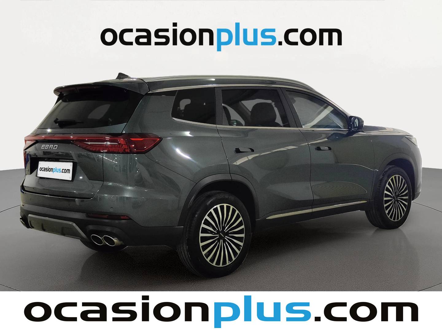 Foto trasera EBRO S800 EBRO S800 1.6 TGDI Premium DCT (147 CV) 7 Plazas derecha