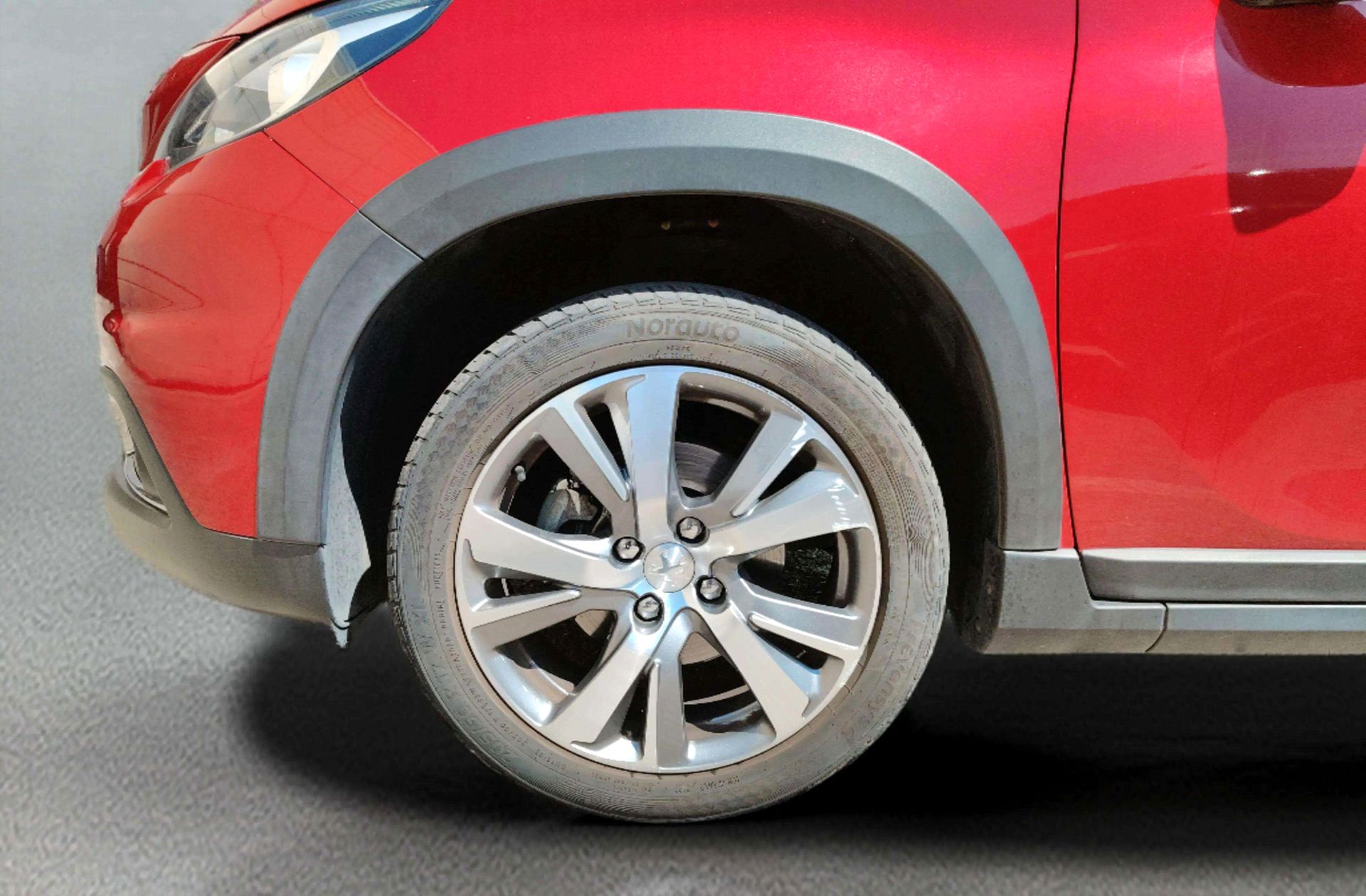 Peugeot 2008 PureTech 110 Allure - foto 36