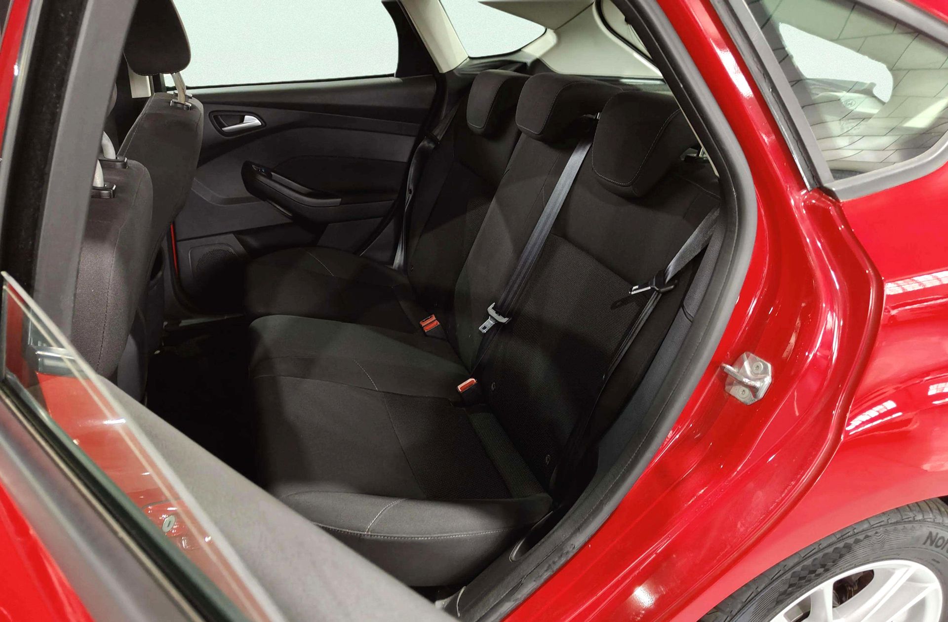 Ford Focus 1.6 TDCi Edition - foto 10