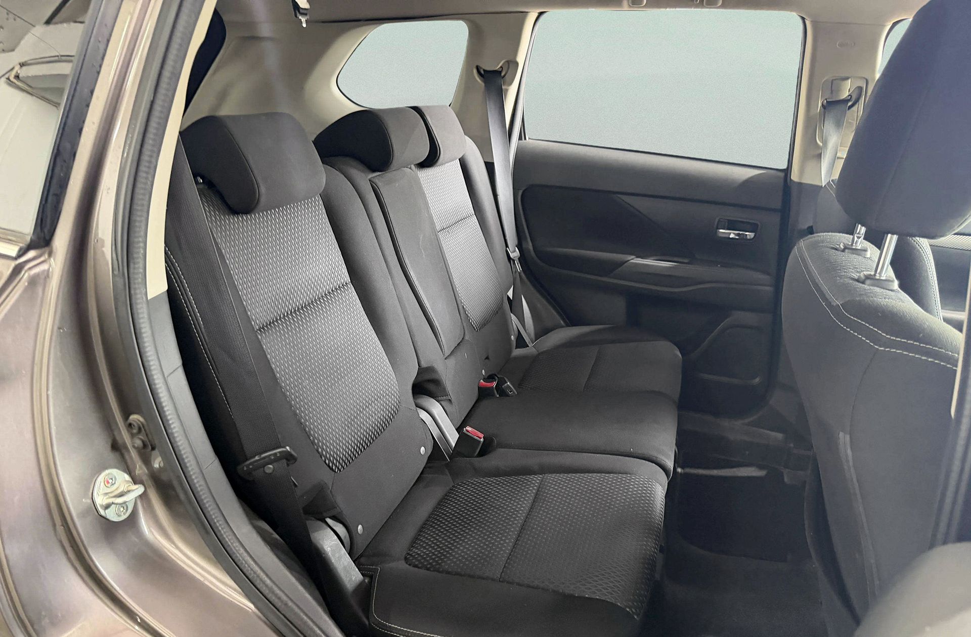 Mitsubishi Outlander 220 DI-D Motion 2WD - foto 13