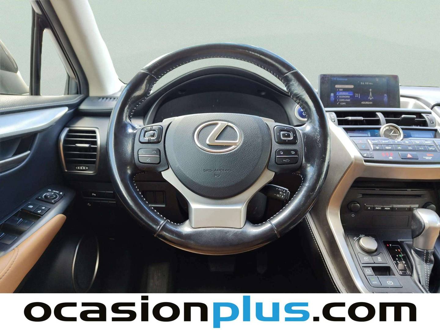 Lexus NX Lexus NX 300h Executive 4WD (197 CV) de segunda mano