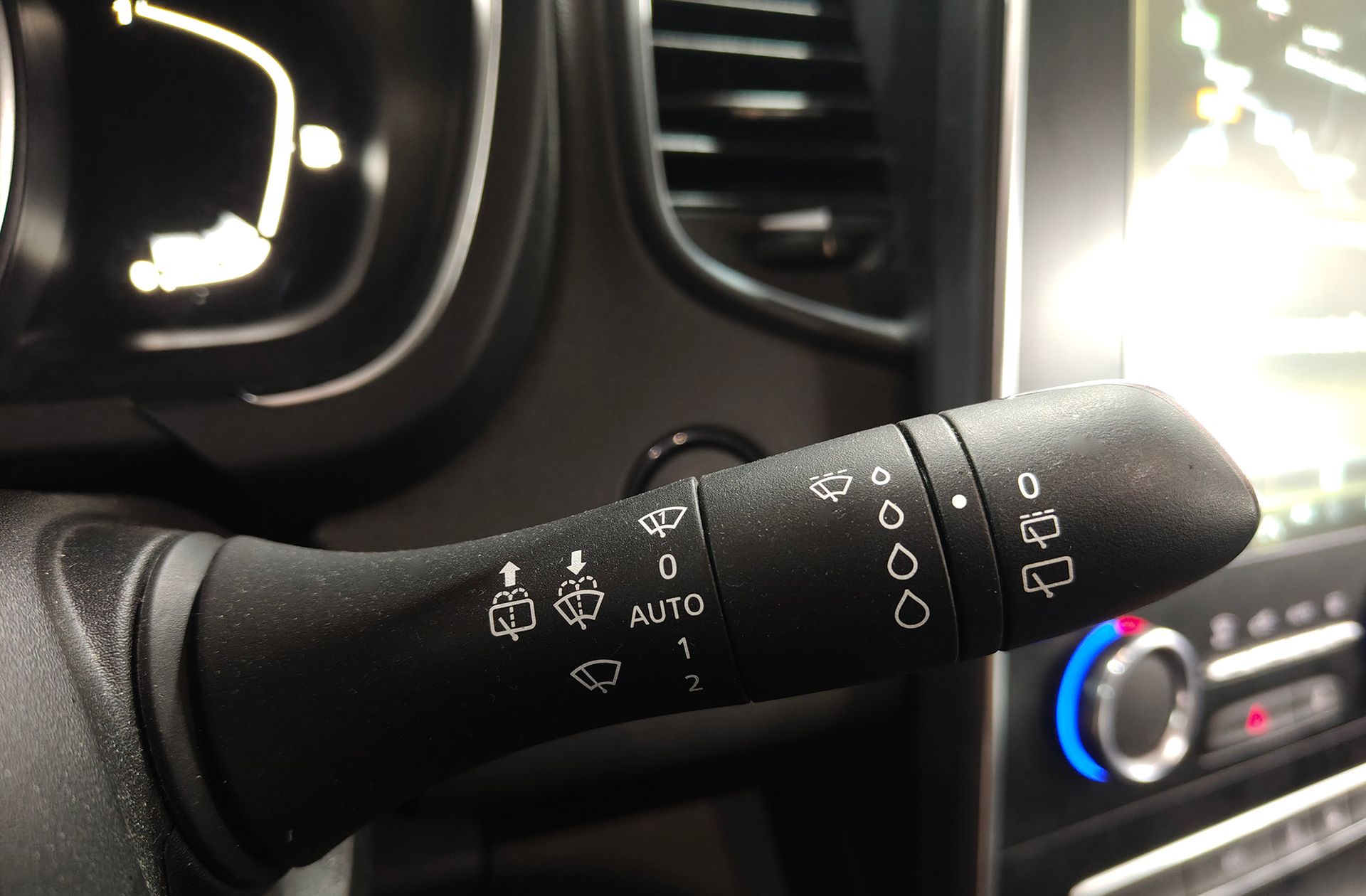 Renault Grand Scénic Zen TCe EDC GPF 7 plazas - foto 31