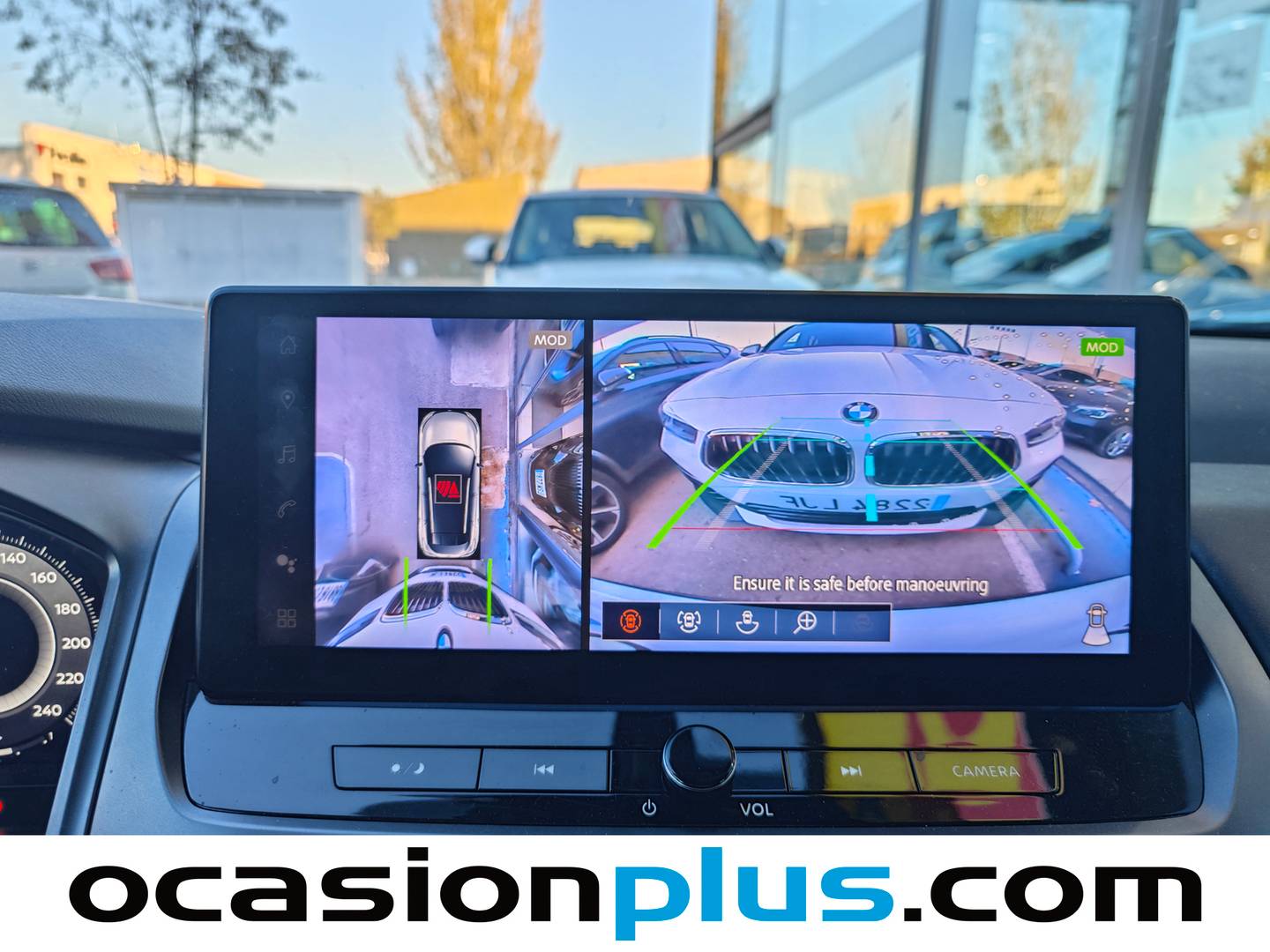 Foto Nissan QASHQAI Nissan Qashqai DIG-T 140 mHEV N-Connecta 4x2 (140 CV)