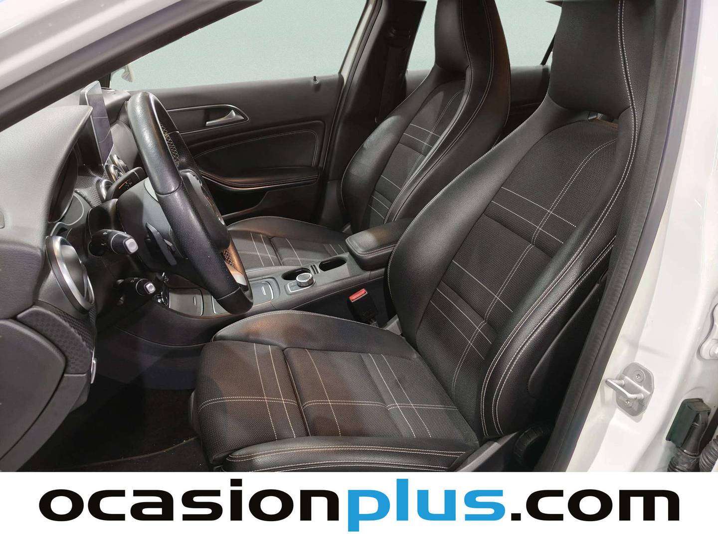 Foto asientos delanteros Mercedes Clase A Mercedes Clase A Clase A 200 d Style (136 CV)