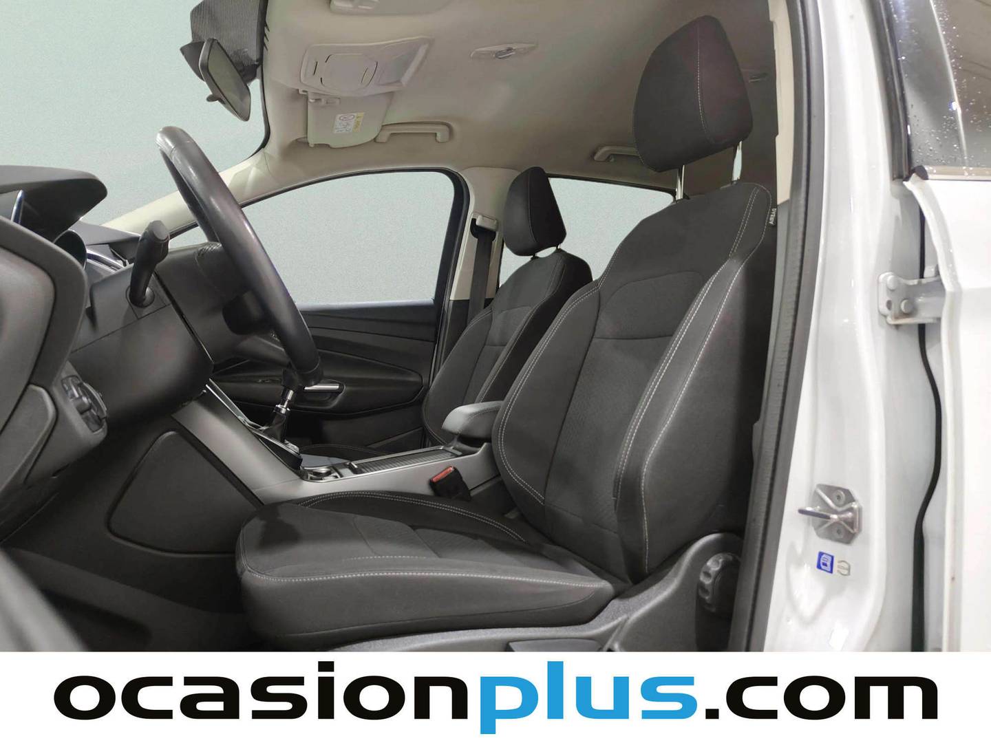 Foto asientos delanteros Ford Kuga Ford Kuga 1.5 EcoBoost S&S Trend 4x2 (120 CV)