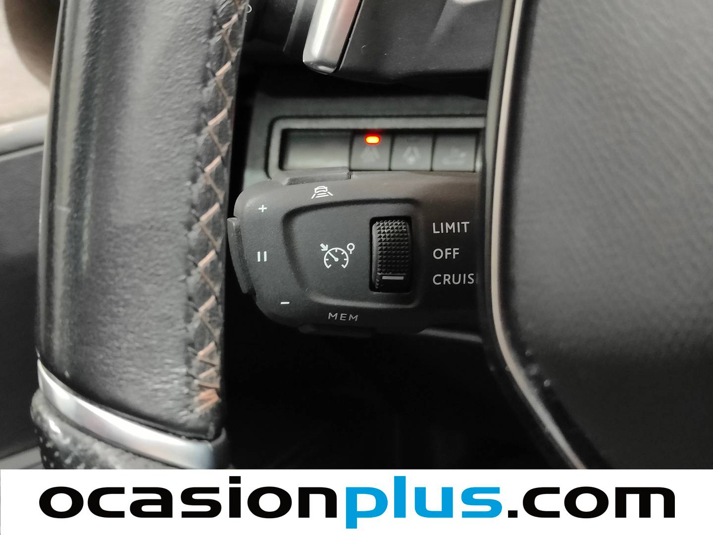 Foto Peugeot 3008 Peugeot 3008 PureTech 130 S&S GT EAT8 (130 CV)