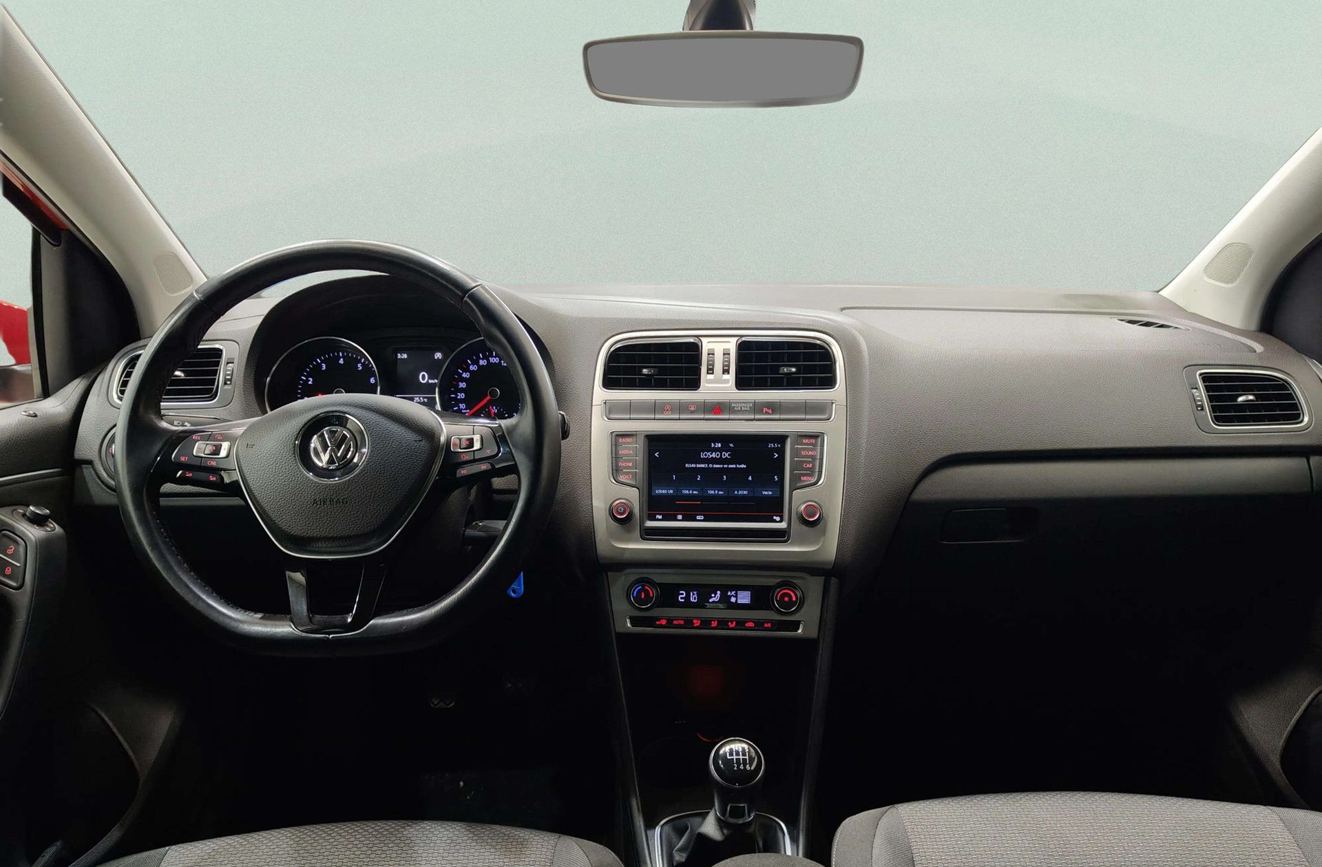 Volkswagen Polo Sport 1.2 TSI BMT - foto 6