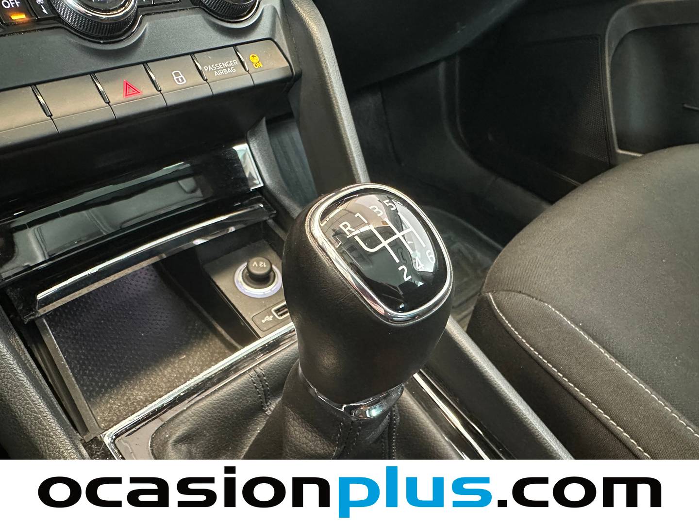 Skoda Karoq Skoda Karoq 1.6 TDI Like (115 CV) de segunda mano