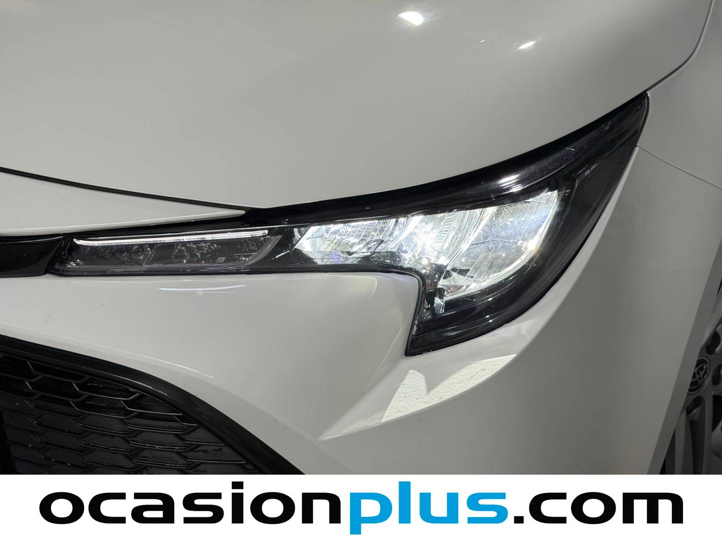 Extras del Toyota Corolla Toyota Corolla 1.8 125 Híbrido Active Tech E-CVT (122 CV)