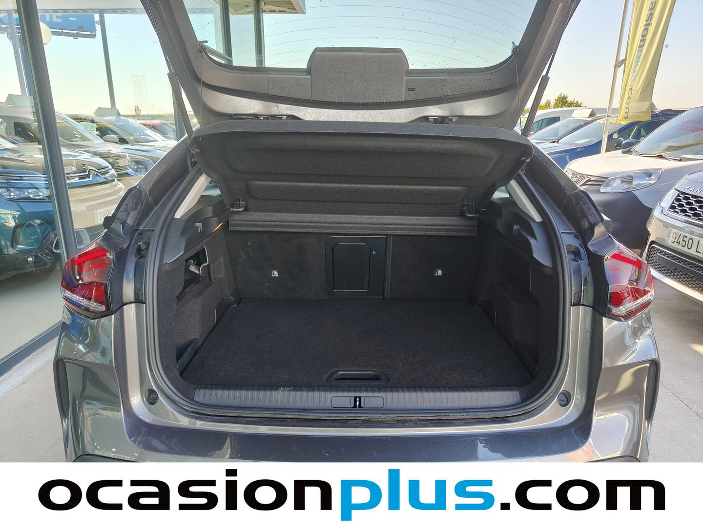 Foto Citroën C4 Citroen C4 PureTech 130 S&S Shine (130 CV)