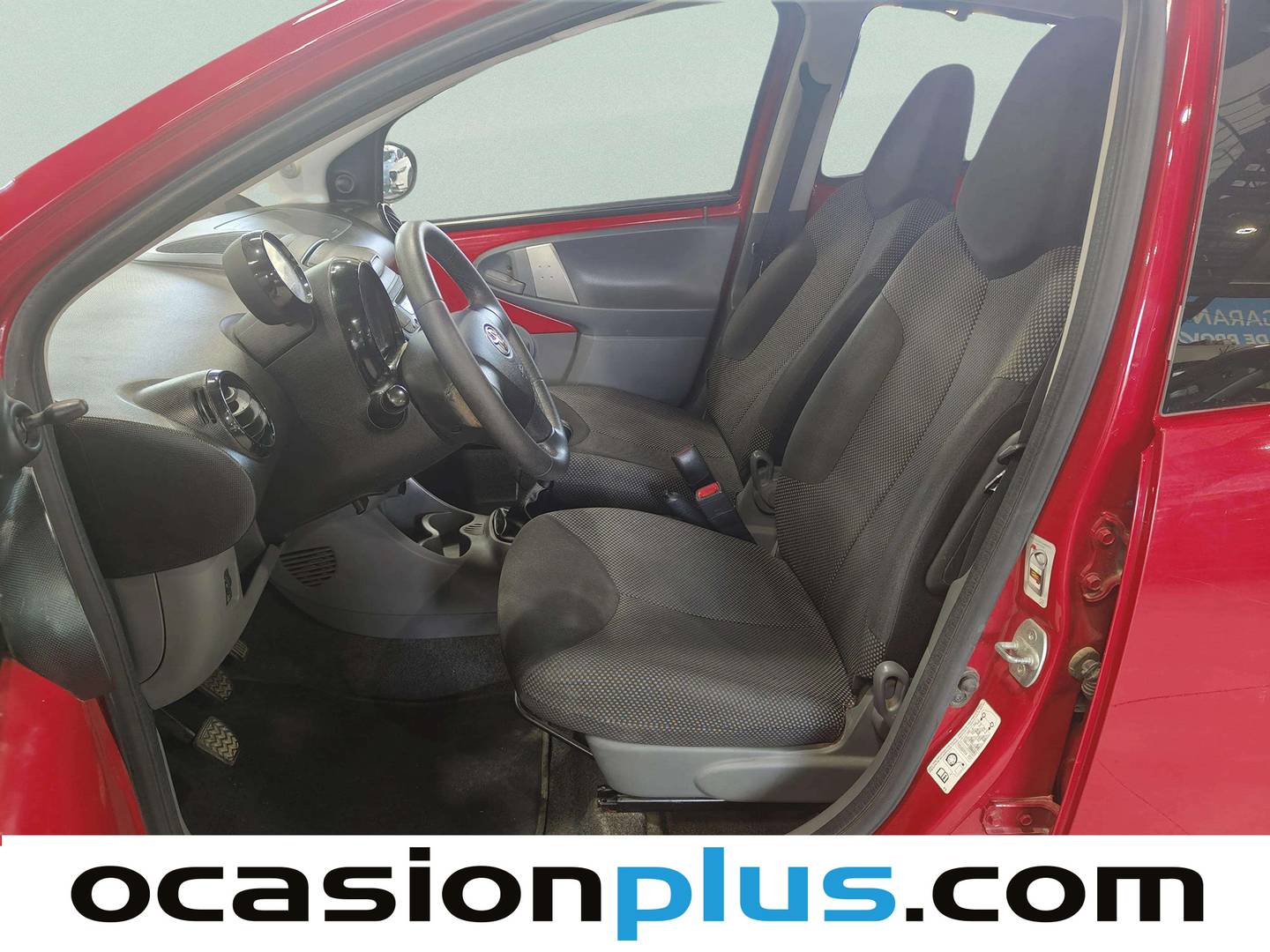 Toyota Aygo Toyota Aygo 1.0 VVT-i Connect (68 CV) gasolina