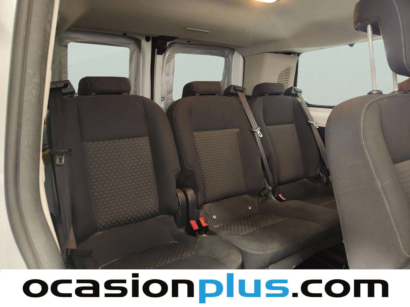 Extras y acabados del Ford Transit Custom Ford Transit Custom Kombi 2.0 TDCI 320 L1 Trend (130 CV) 9 Plazas