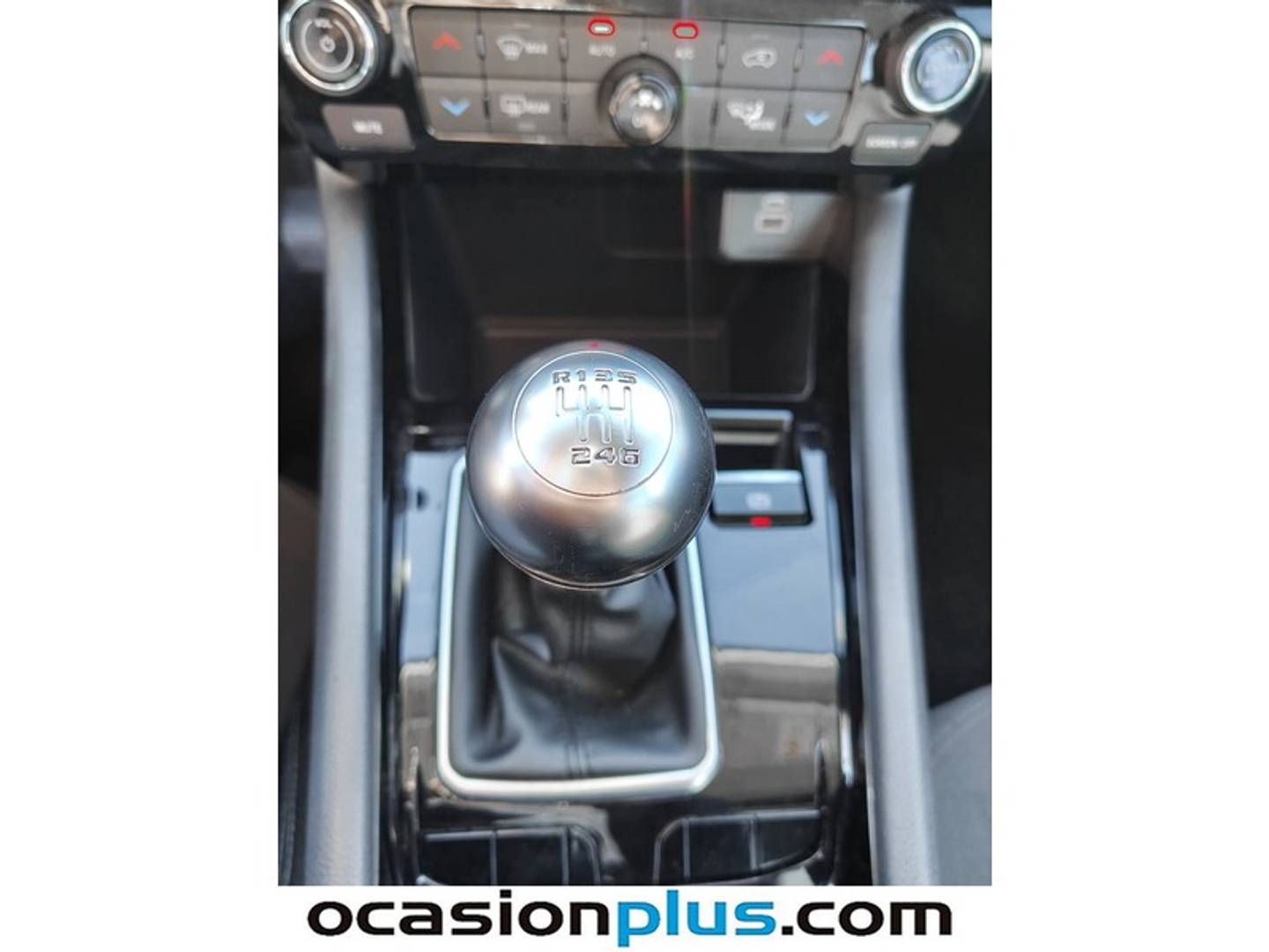 Foto Jeep Compass Jeep Compass 1.3 Gse T4 Longitude FWD MT (130 CV)