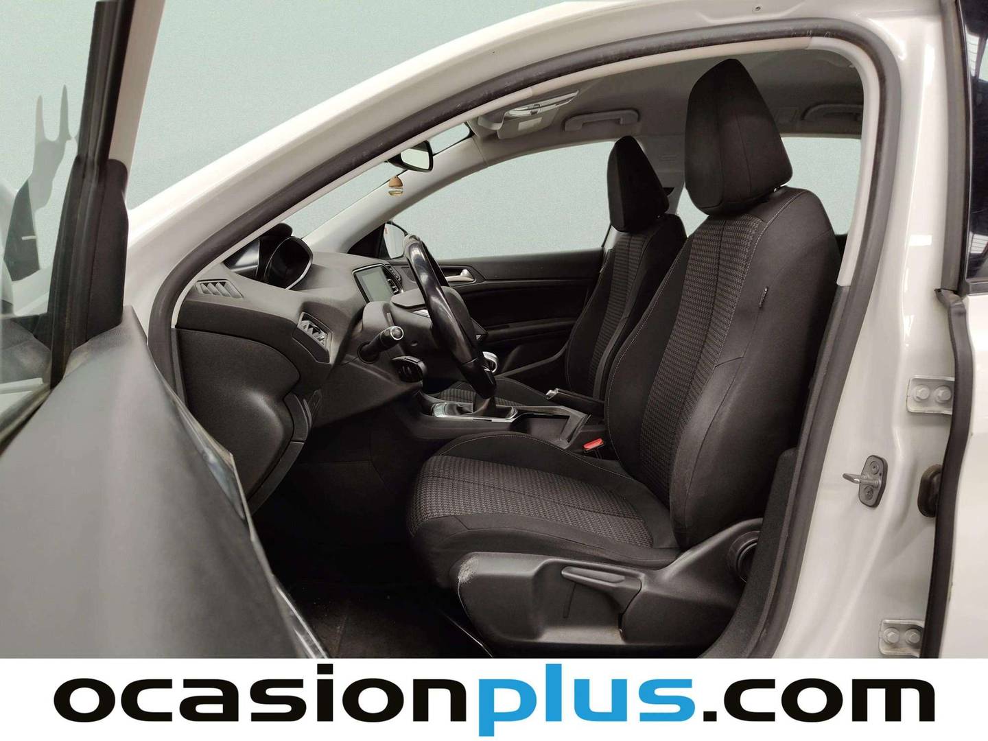 Foto asientos delanteros Peugeot 308 Peugeot 308 SW BlueHDi 130 S&S Active (130 CV)