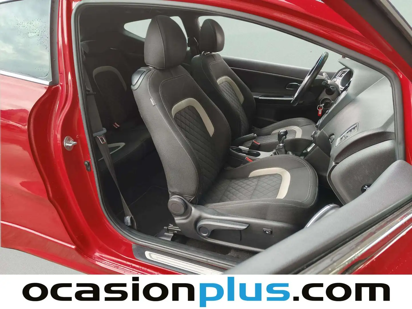 Foto KIA ProCeed Kia ProCeed 1.0 T-GDi GT Line Eco-Dynamics (120 CV)