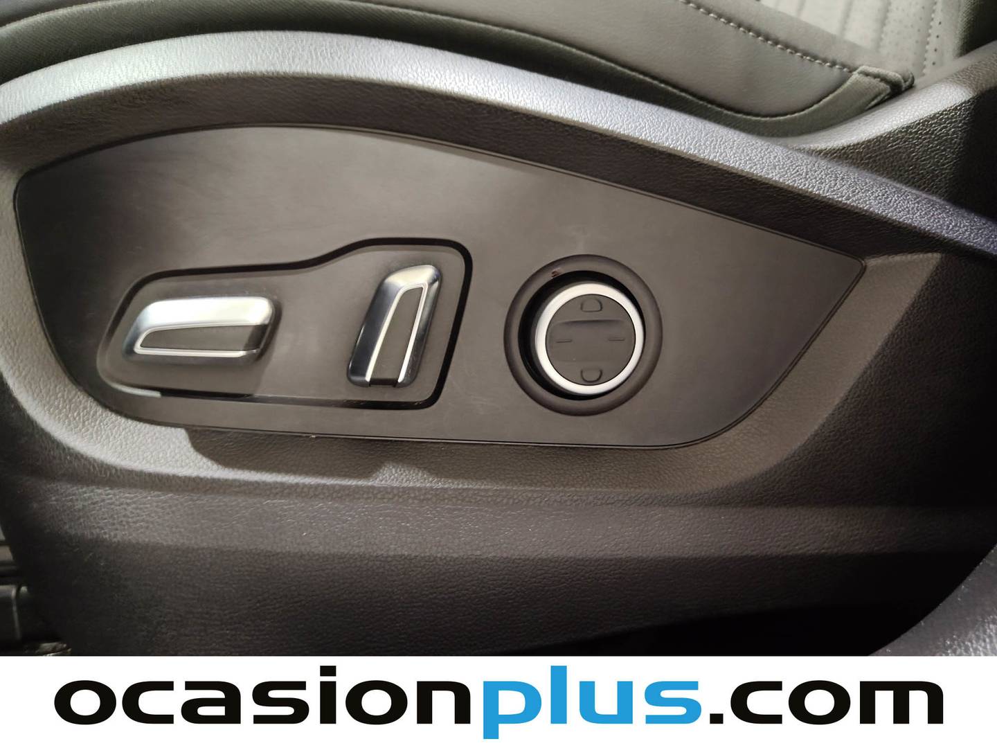 EBRO S800 EBRO S800 1.6 TGDI Premium DCT (147 CV) 7 Plazas 2025