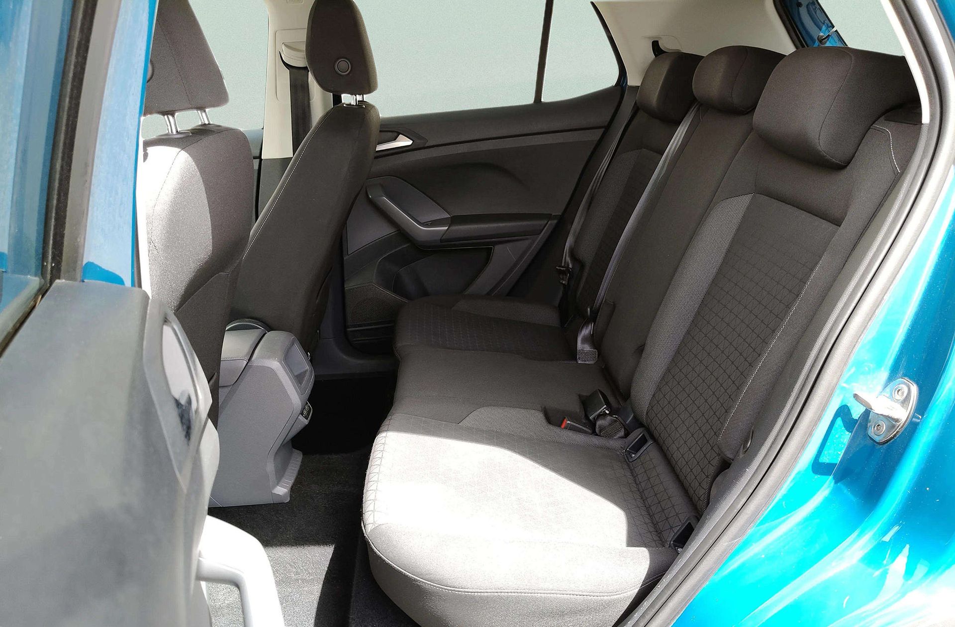 Volkswagen T-Cross Advance 1.0 TSI DSG - foto 11