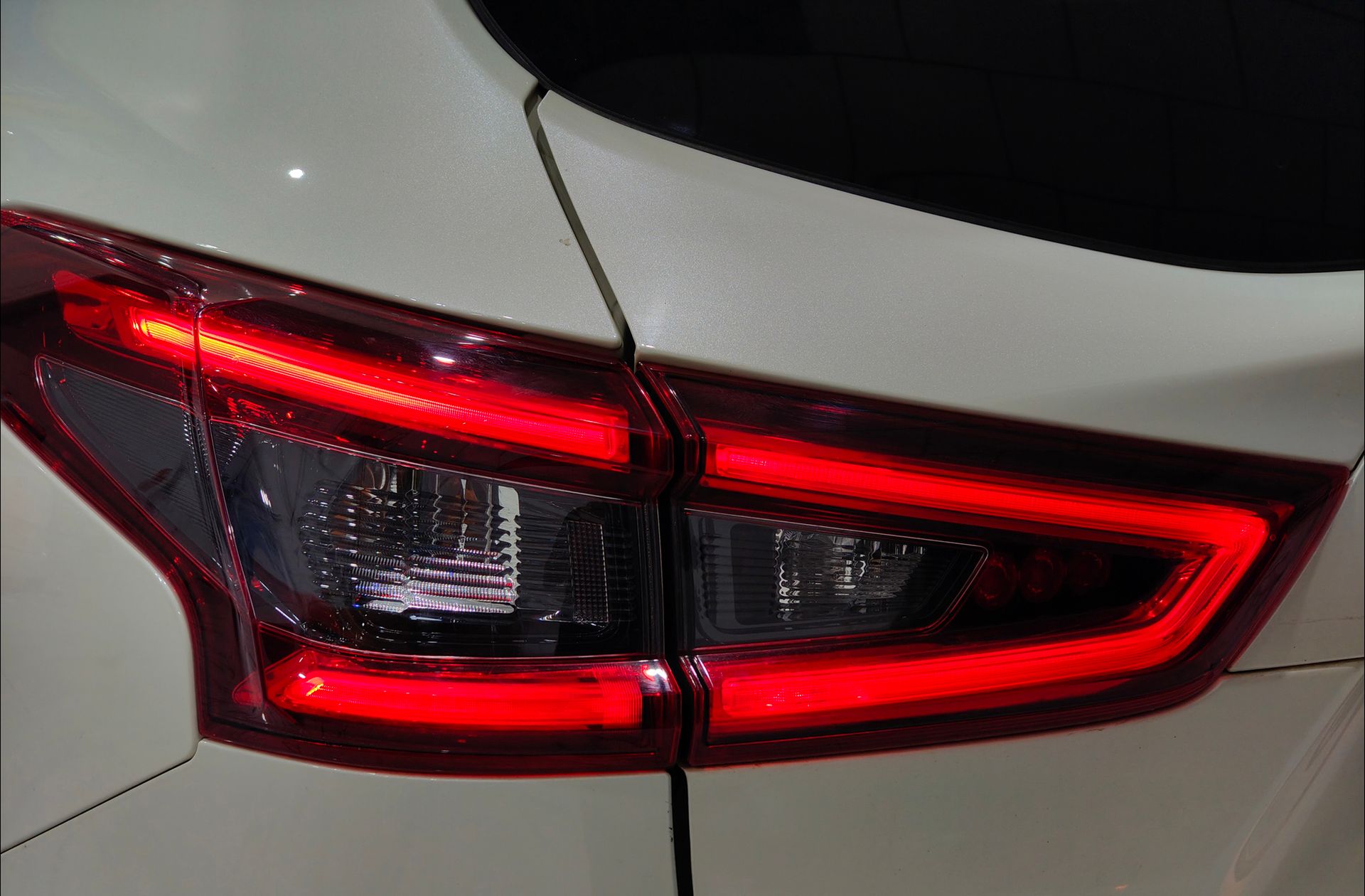 Nissan Qashqai DIG-T 140 N-Connecta - foto 16