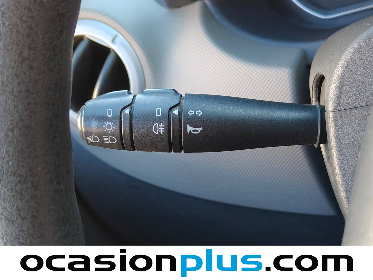 Dacia Sandero Dacia Sandero 1.2 16v Ambiance Music  (75 CV) de segunda mano