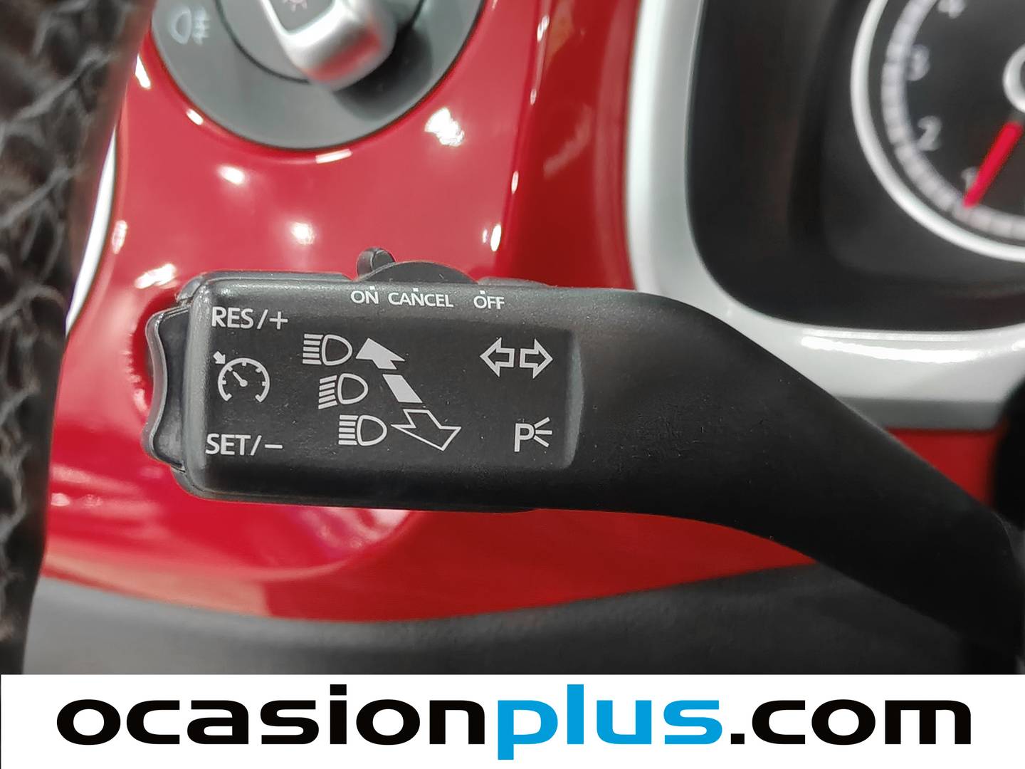 Equipamiento del Volkswagen Beetle Volkswagen Beetle Cabrio Design 2.0 TDI BMT (110 CV)