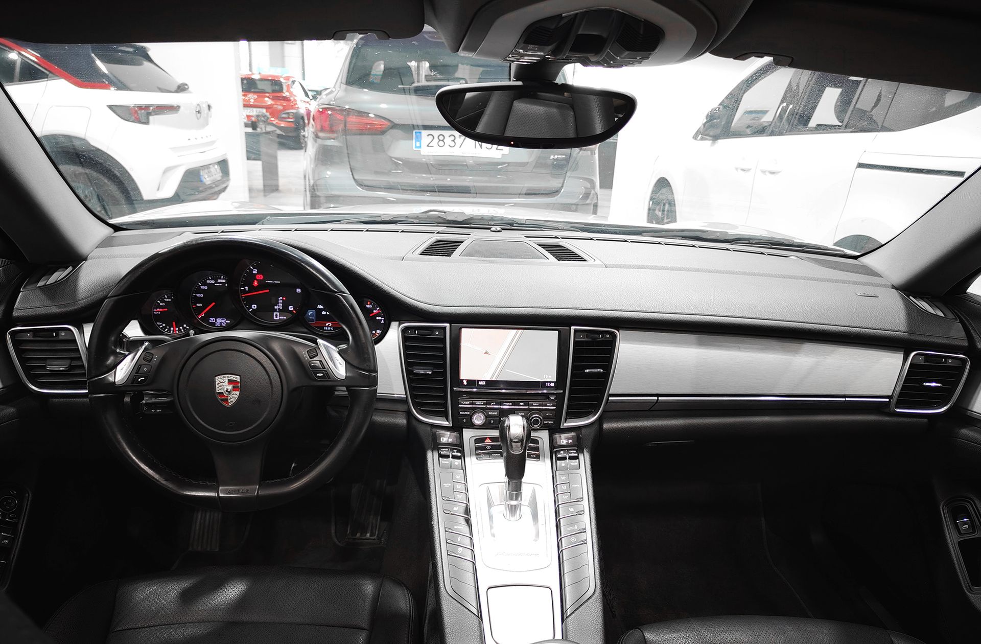 Porsche Panamera 3.0 TD - foto 9