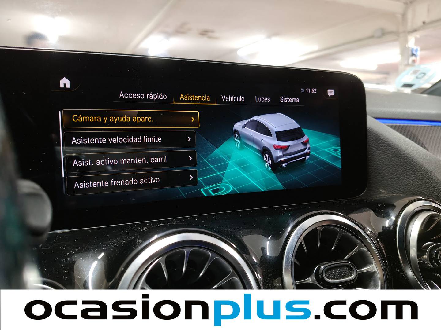 Foto Mercedes GLA Mercedes-Benz GLA 200 D (150 CV) Pack AMG