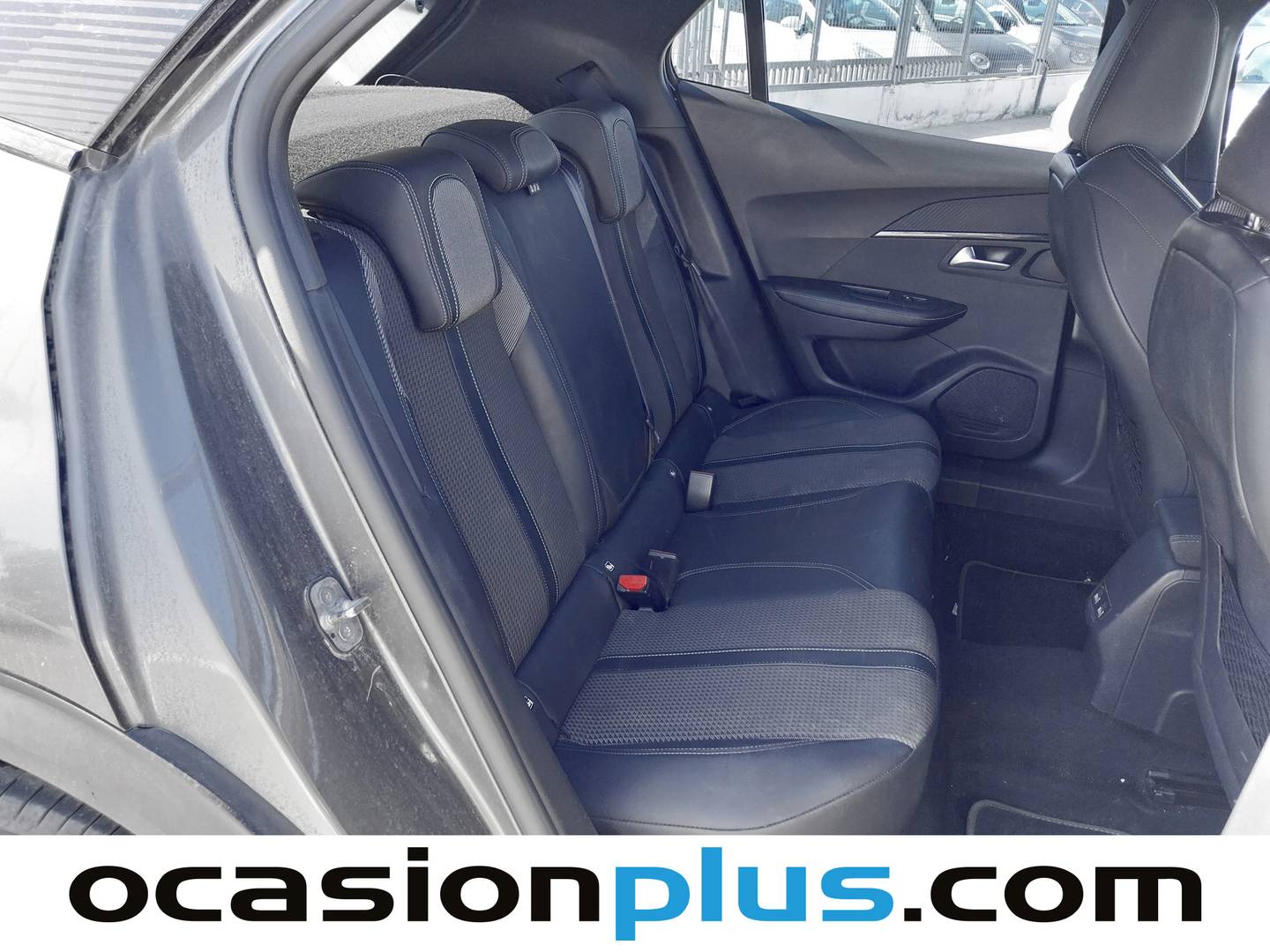 Foto Peugeot 2008 Peugeot 2008 PureTech 130 S&S GT EAT8 (130 CV)