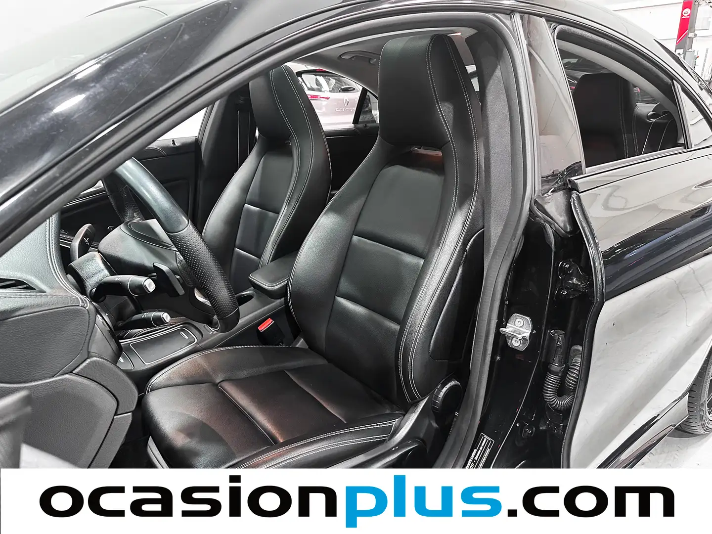 Foto Mercedes CLA Mercedes-Benz CLA 200 d (136 CV) Pack AMG