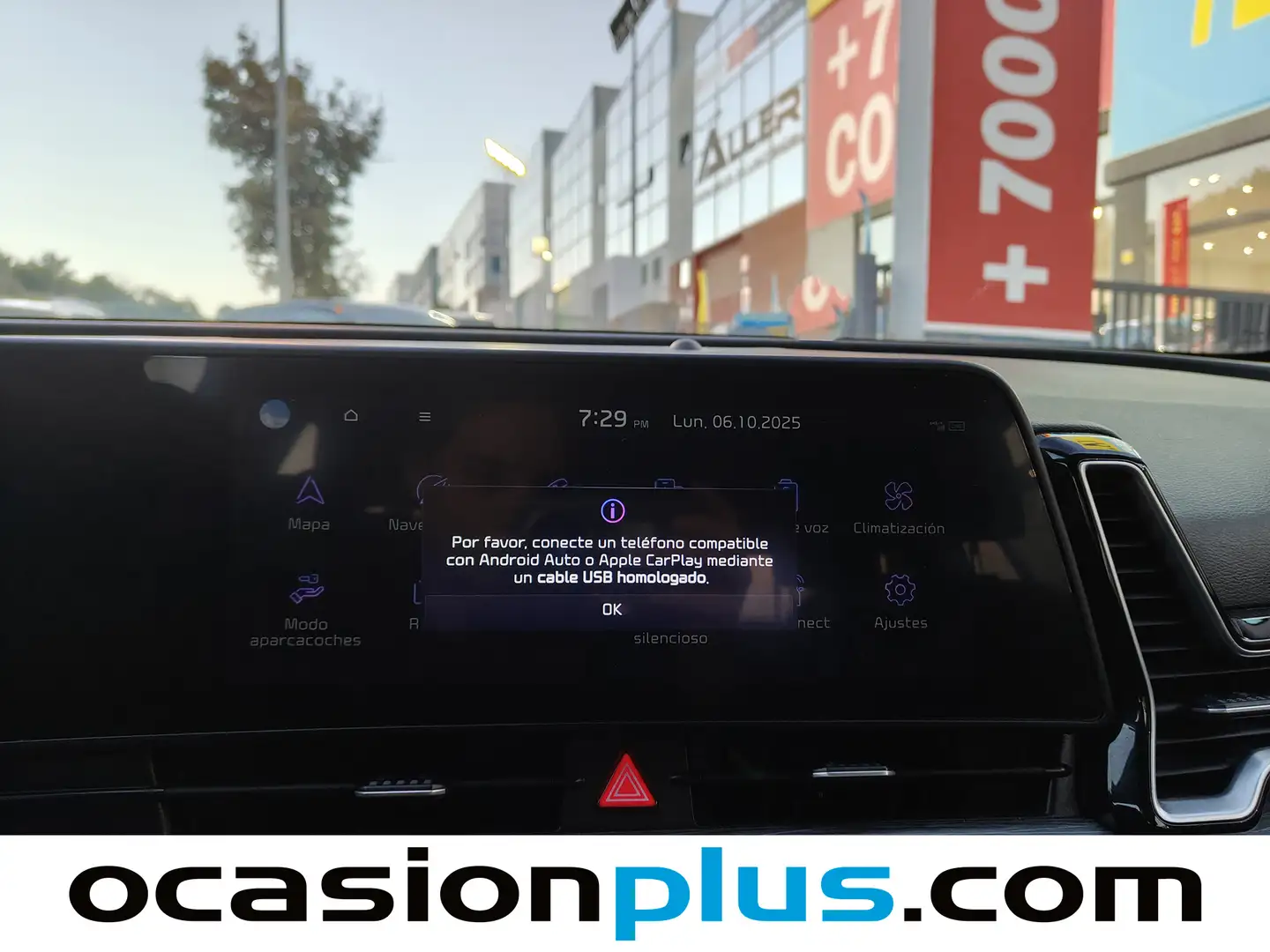 Foto KIA Sportage Kia Sportage 1.6 CRDi MHEV Business 4x2 (136 CV)