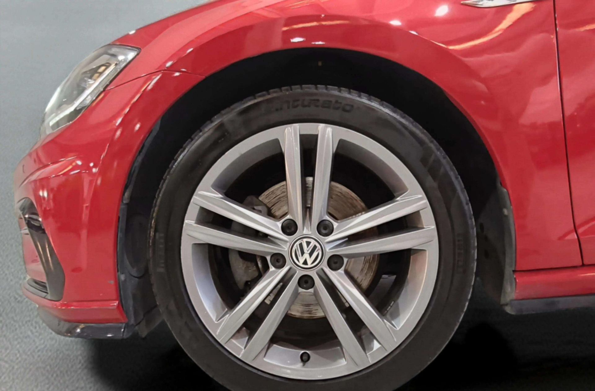 Volkswagen Golf Sport R-Line 2.0 TDI DSG - foto 36