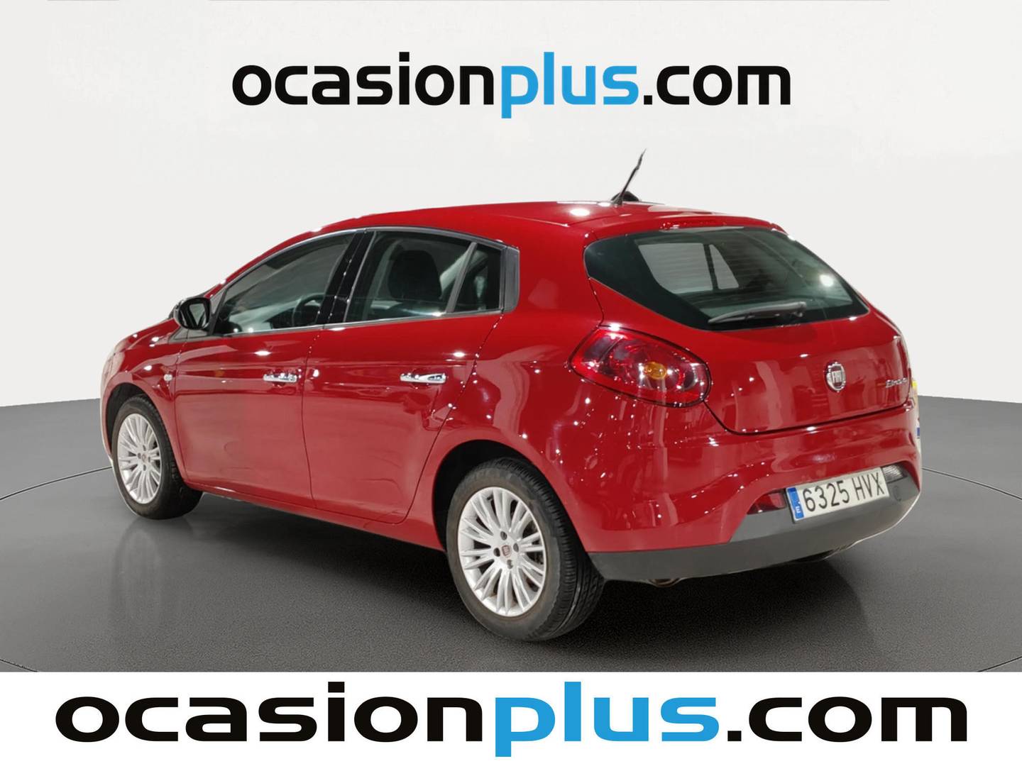 Foto trasera Fiat Bravo Fiat Bravo 1.4 16v Easy Gasolina Fire (90 CV) izquierda