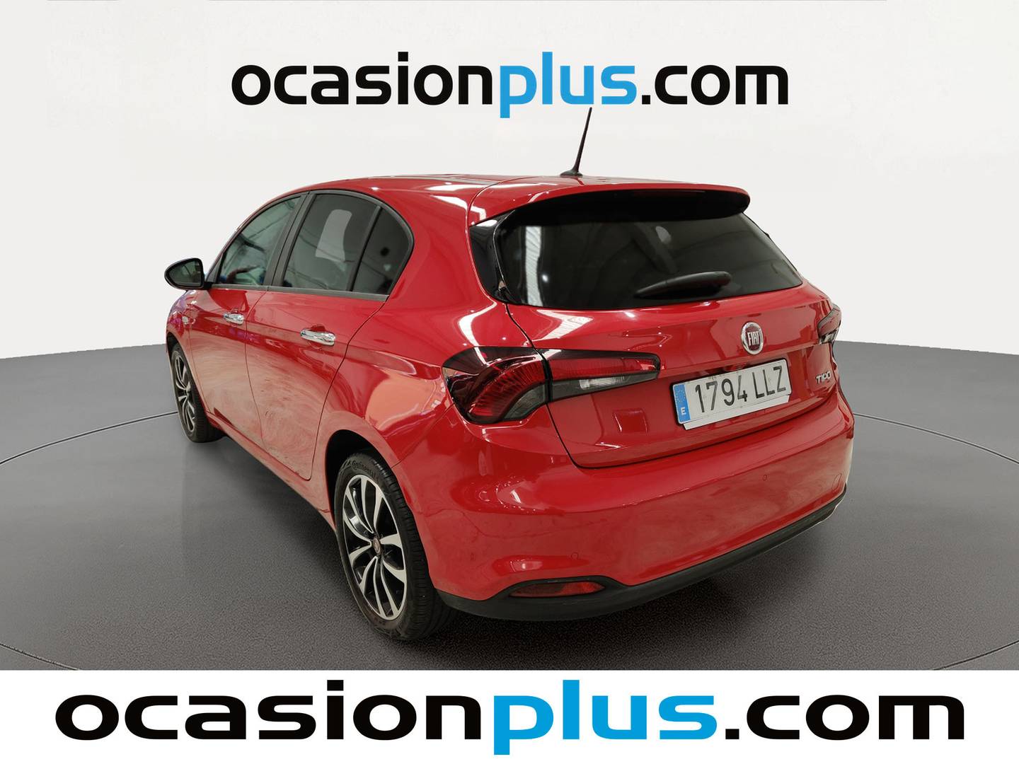 Foto trasera Fiat Tipo Fiat Tipo 1.4 Fire Lounge (95 CV) izquierda