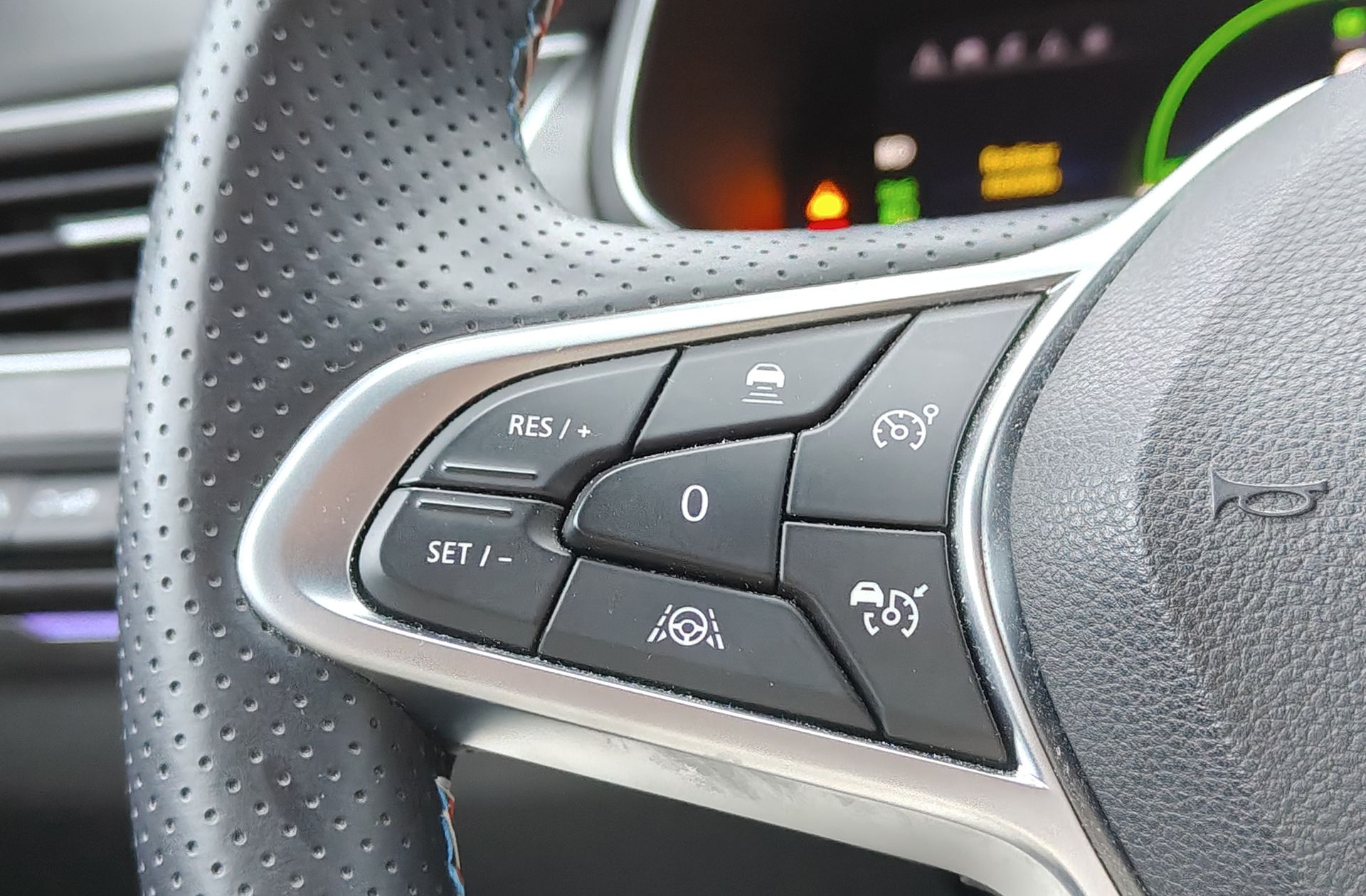 Renault Arkana Esprit Alpine E-Tech Híbrido - foto 28