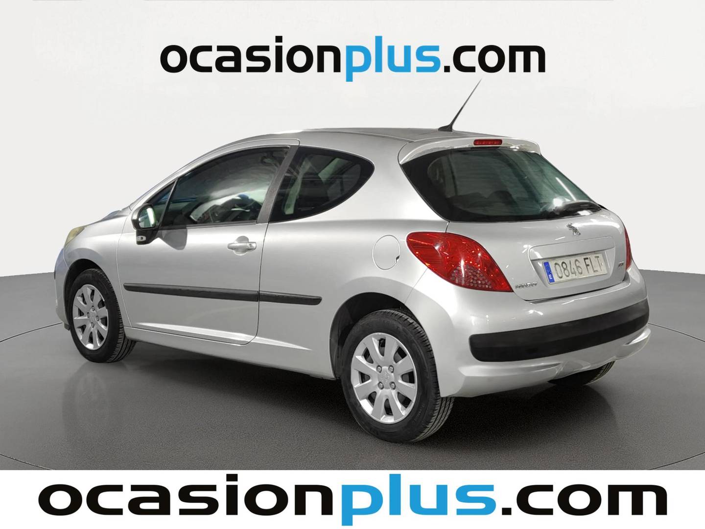 Foto trasera Peugeot 207 Peugeot 207 1.4 16v X-Line (90 CV) izquierda