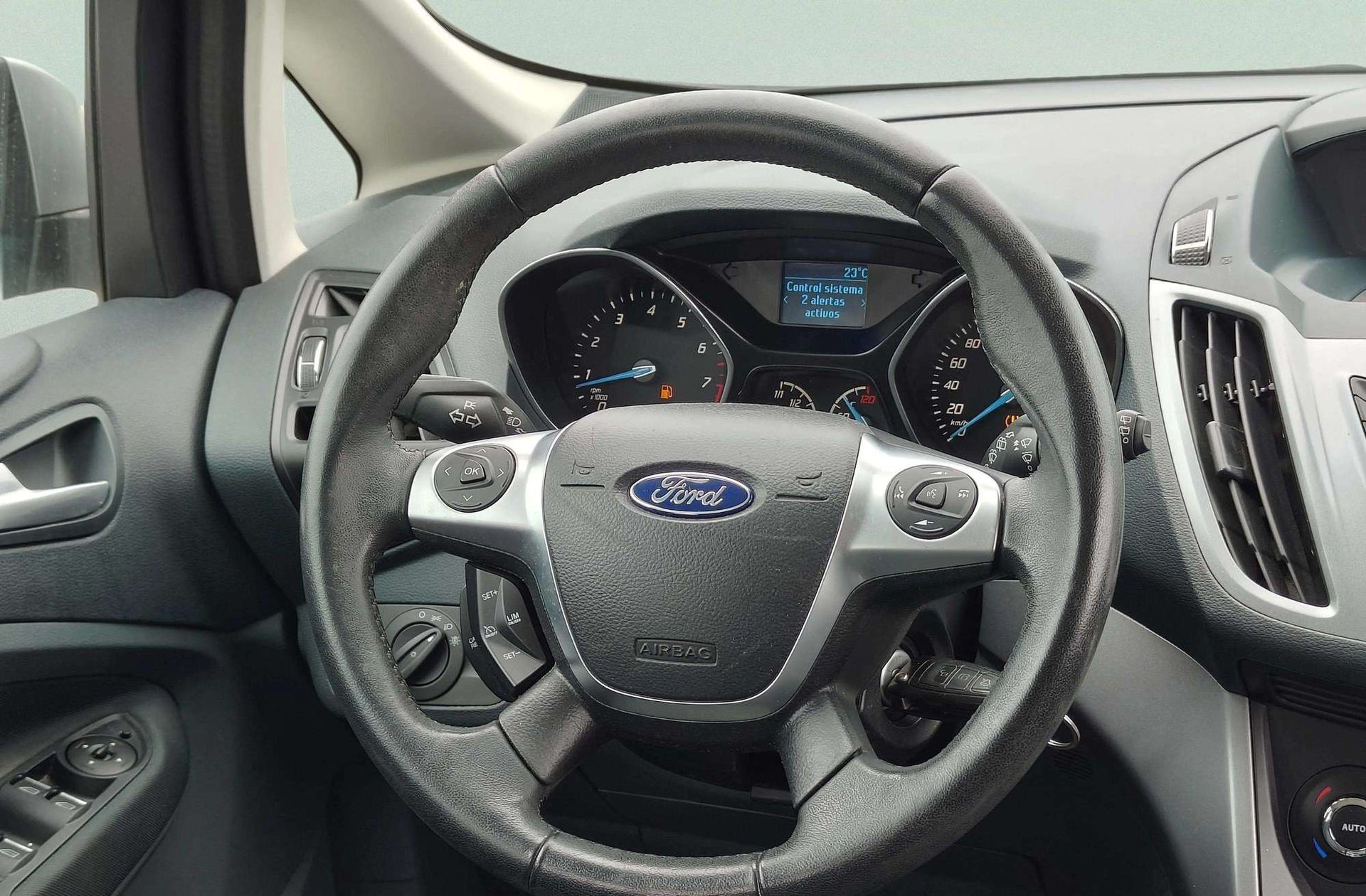 Ford C-Max 1.0 EcoBoost Trend - foto 18