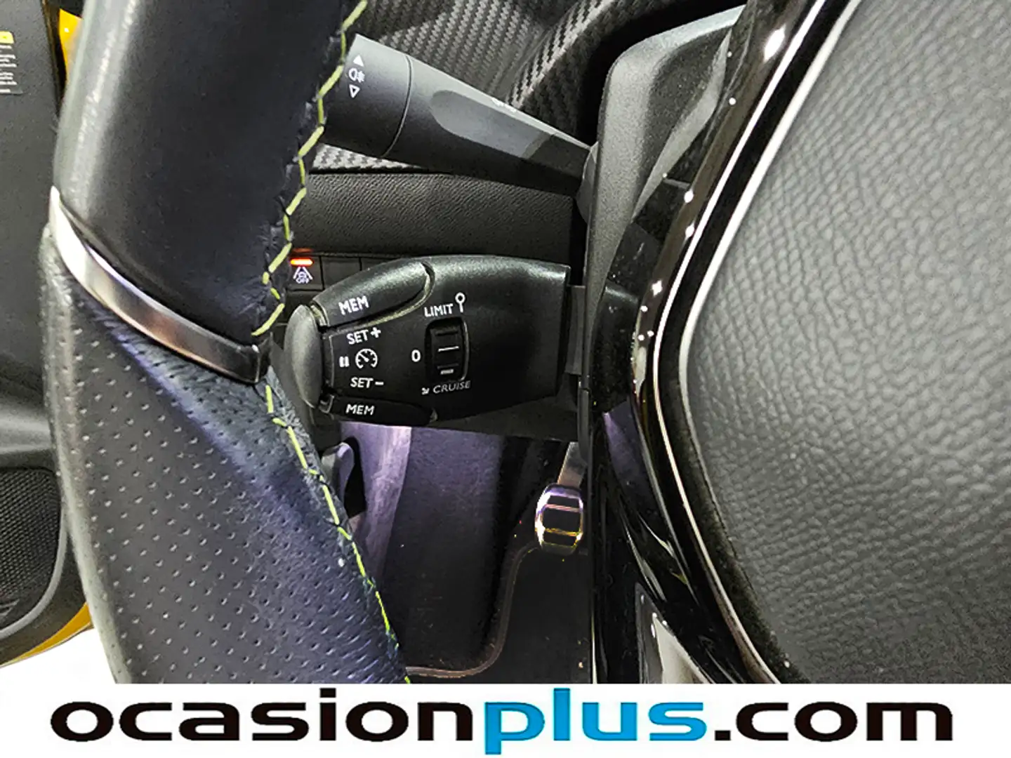 Foto Peugeot 208 Peugeot 208 BlueHDi 100 GT (100 CV)