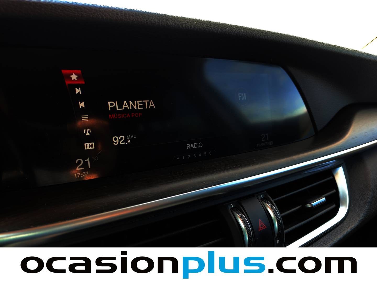 Paquetes del Alfa Romeo Stelvio Alfa Romeo Stelvio 2.0 Petrol First Edition (I) Q4 (280 CV)