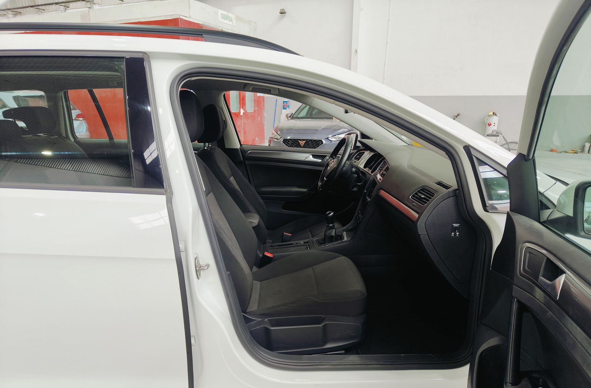 Volkswagen Golf Variant Special Edition 1.2 TSI BMT - foto 16