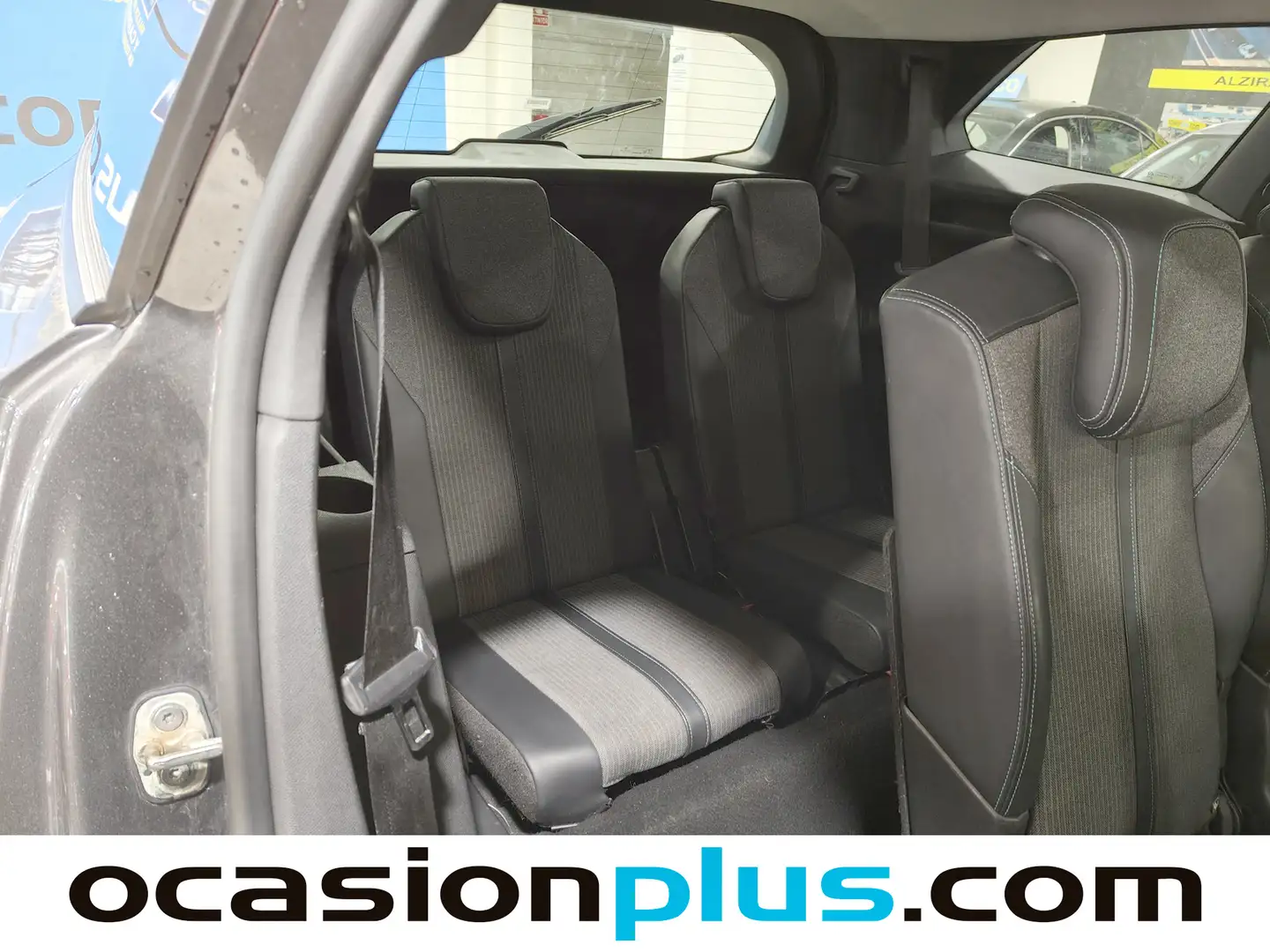 Foto Peugeot 5008 Peugeot 5008 BlueHDI 130 S&S Allure Pack EAT8 (130 CV) 7 PLAZAS