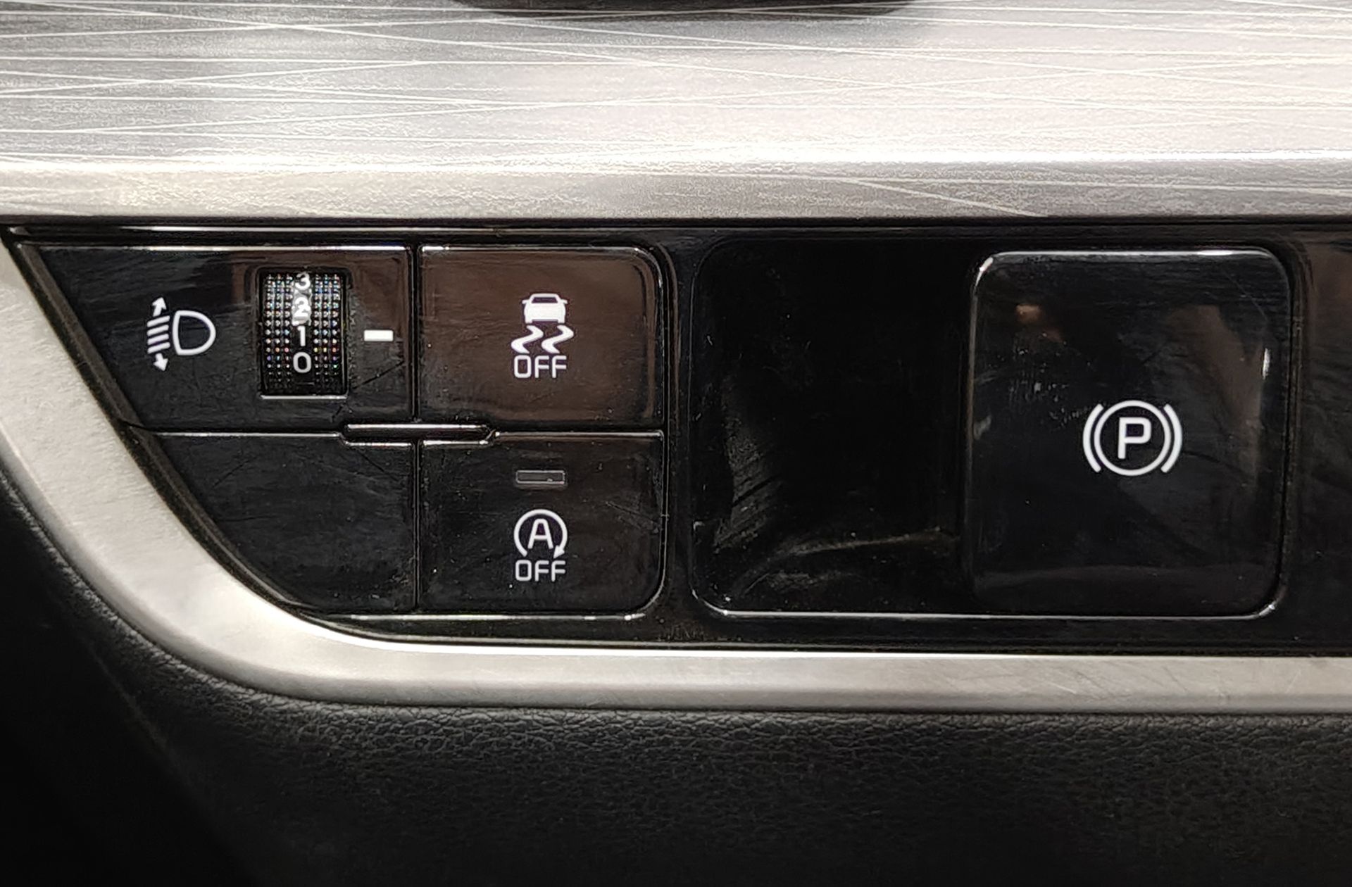 Kia Sportage 1.6 T-GDi MHEV Drive 4x2 - foto 27