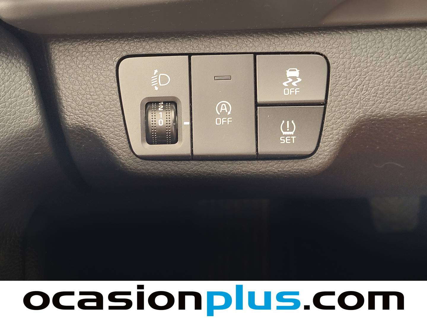 Acabados KIA Stonic KIA Stonic 1.0 T-GDi MHEV MT Concept (100 CV)