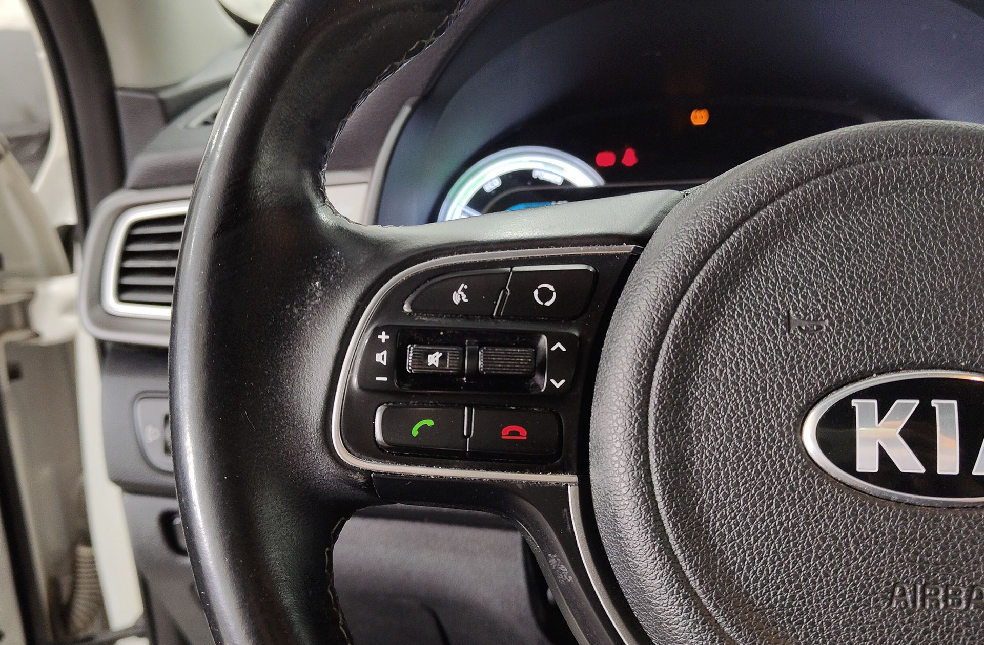 Kia Niro 1.6 GDi PHEV Híbrido Drive - foto 26