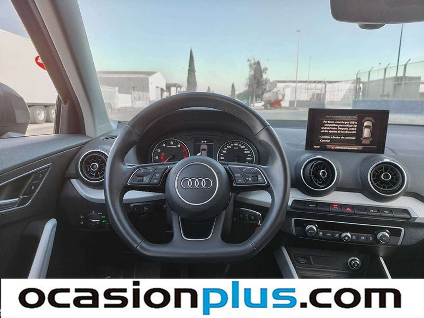 Foto Audi Q2 Audi Q2 design 35 TFSI (150 CV)