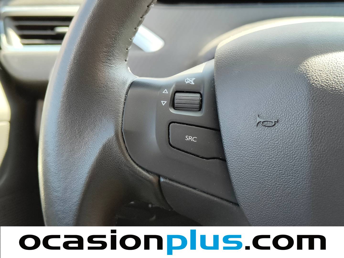Peugeot 208 Peugeot 208 PureTech Signature (82 CV) de segunda mano