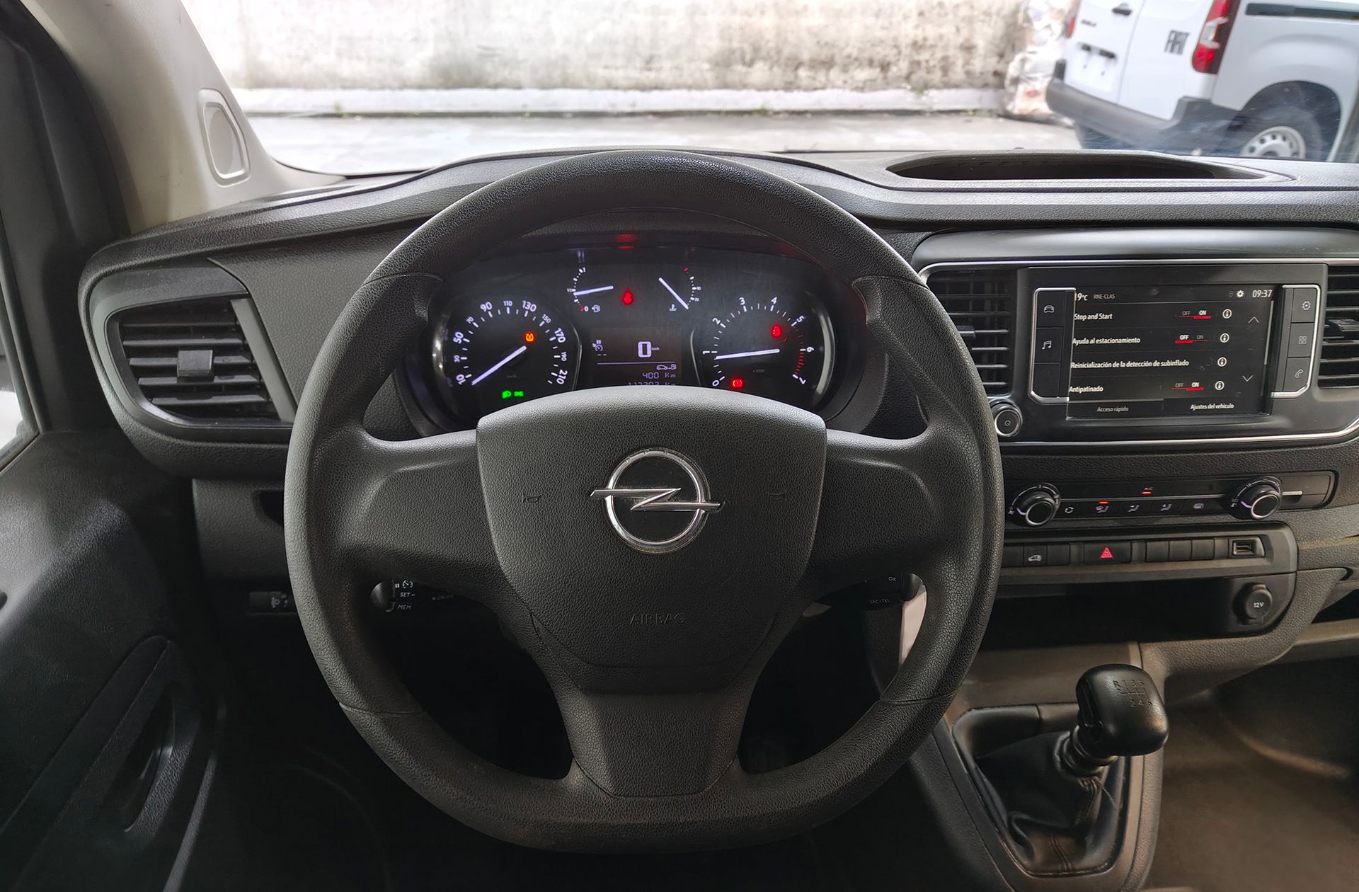 Opel Vivaro 1.5 Diesel M Standart - foto 16