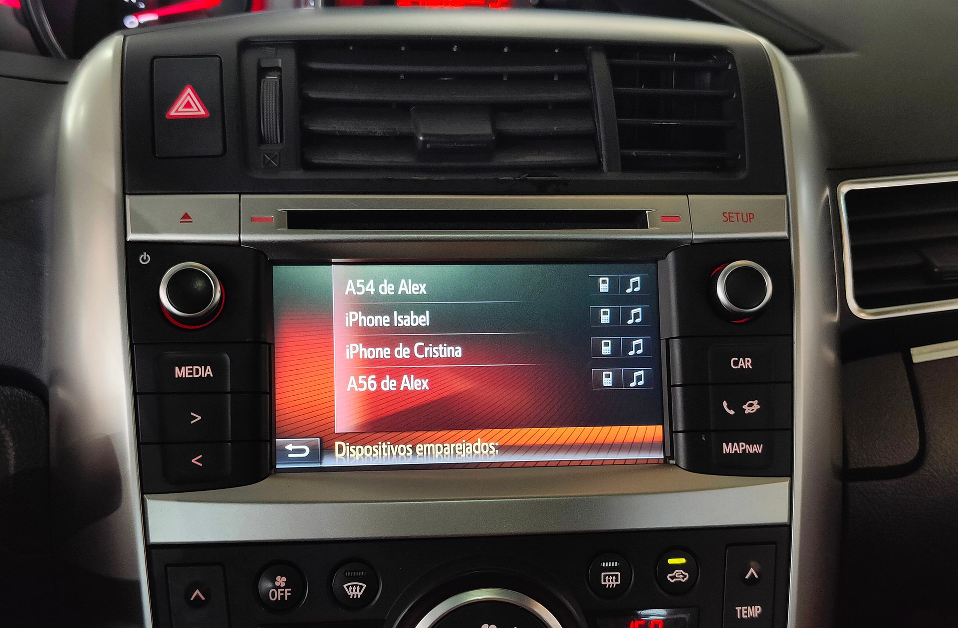Toyota Verso 115D Advance - foto 32