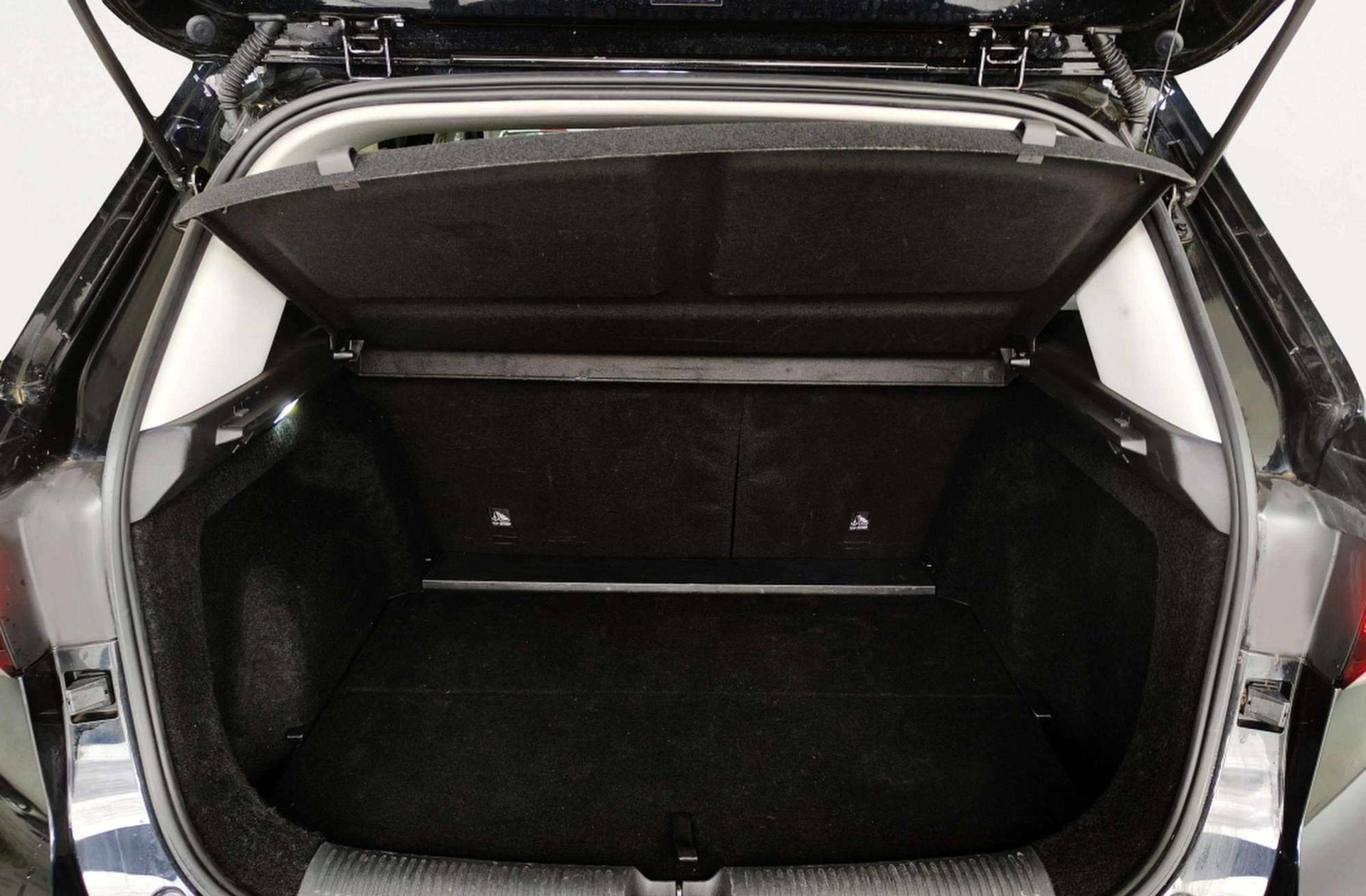 MG ZS 1.5 Hybrid+ Luxury - foto 19