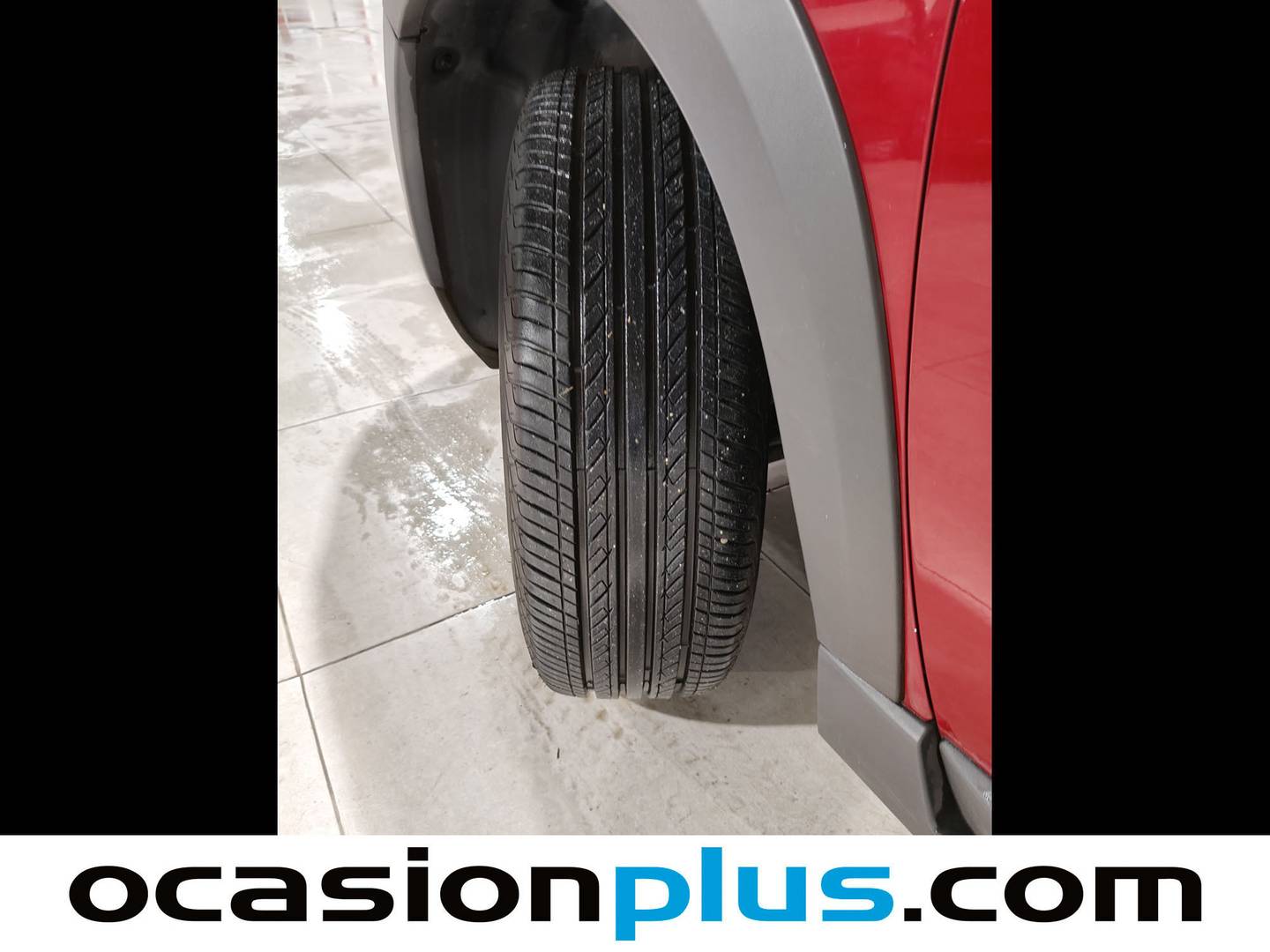 Foto Peugeot 2008 Peugeot 2008 PureTech Signature (82 CV)